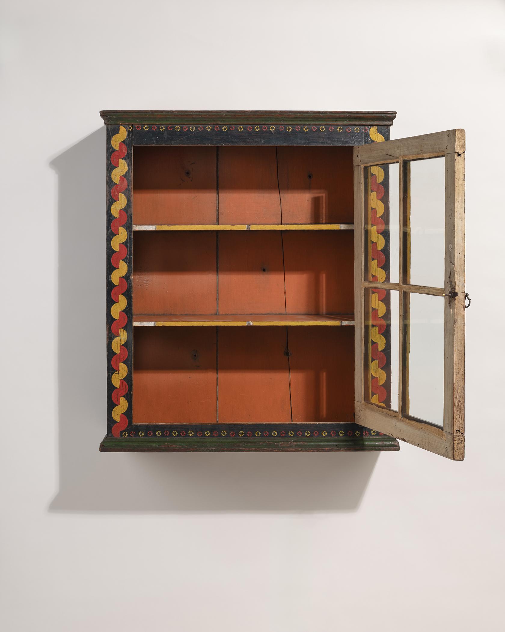 2019.0035 Cupboard, Hanging cupboard, view 5