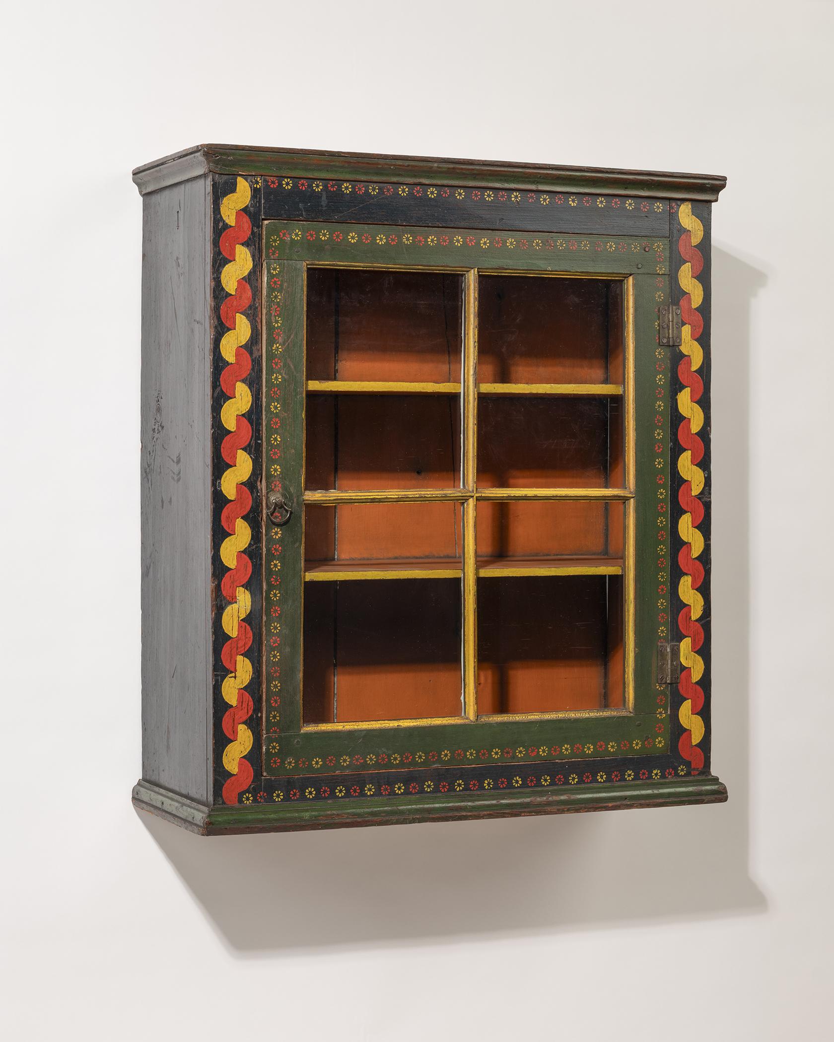 2019.0035 Cupboard, Hanging cupboard, detail 2