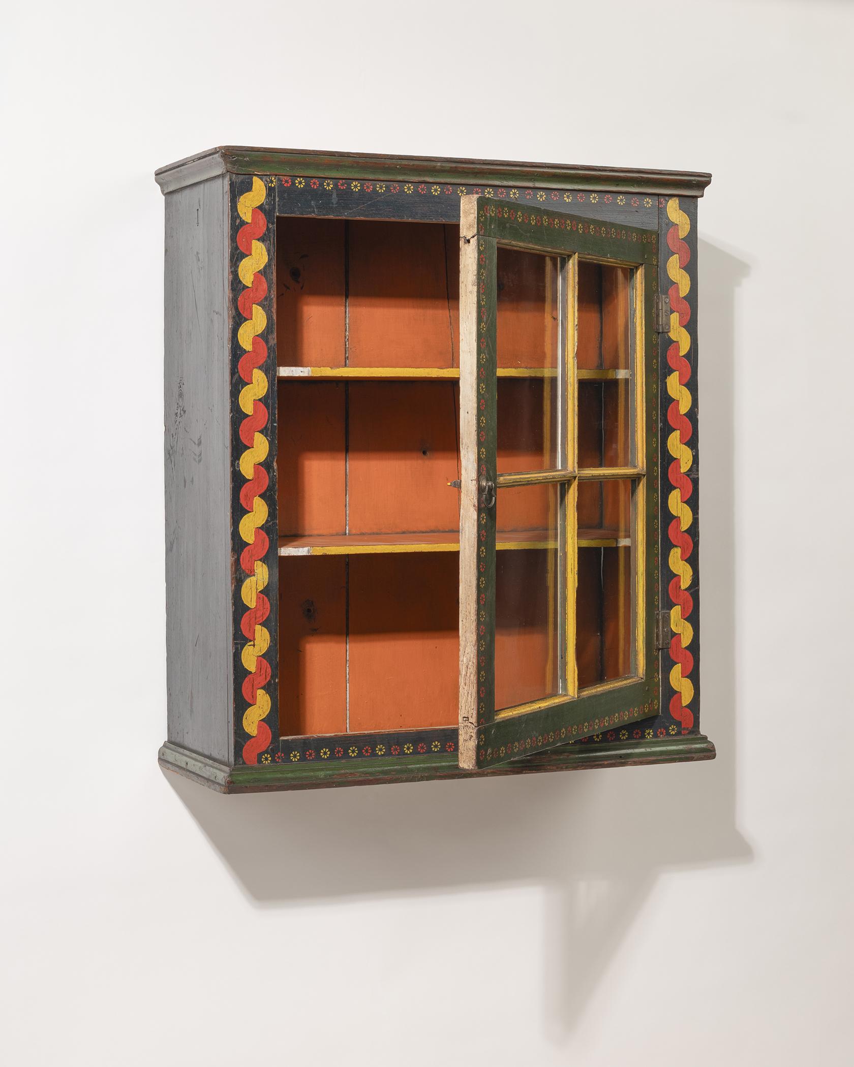 2019.0035 Cupboard, Hanging cupboard, detail 3