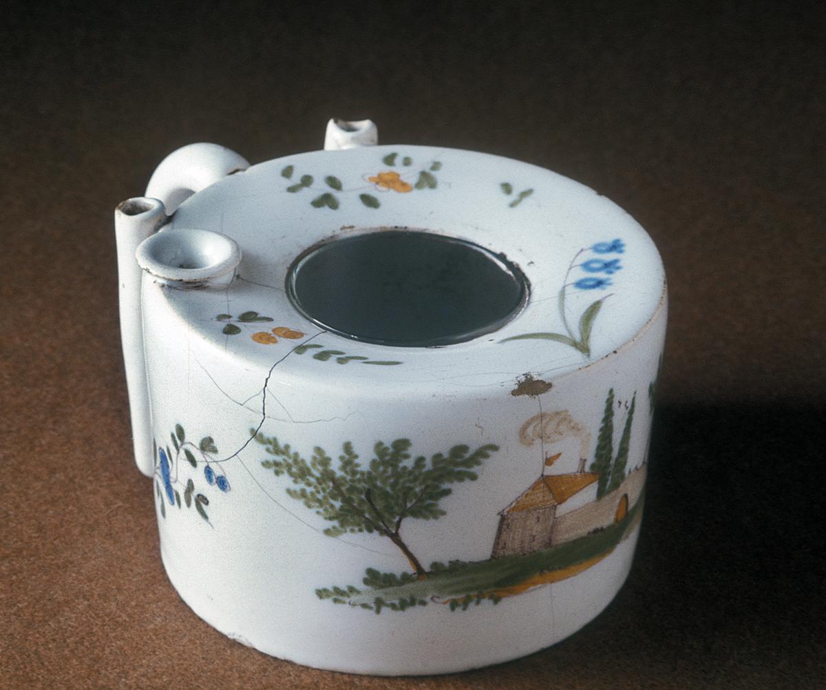 1959.2556 Inkwell