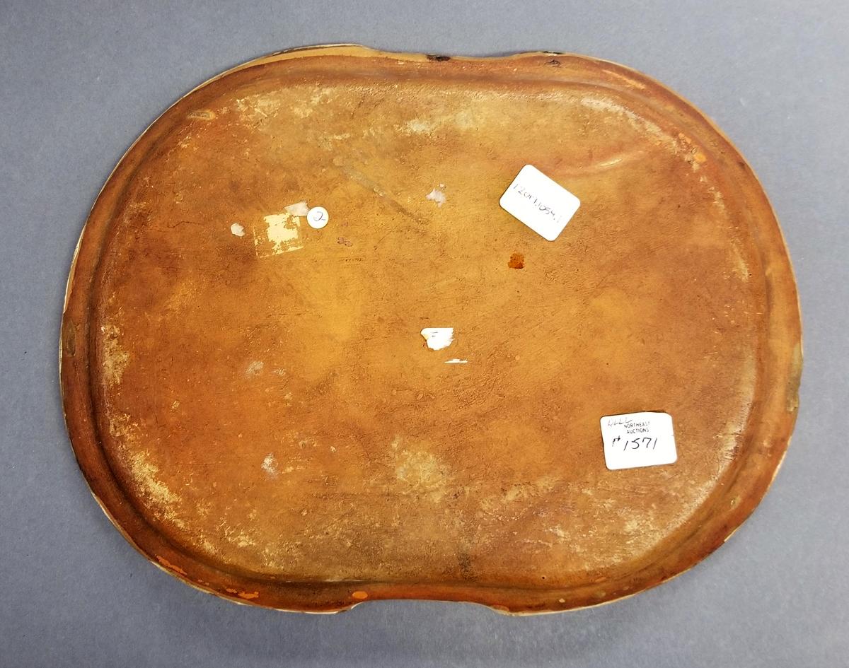 2020.0002.001 Dish, platter, or charola back