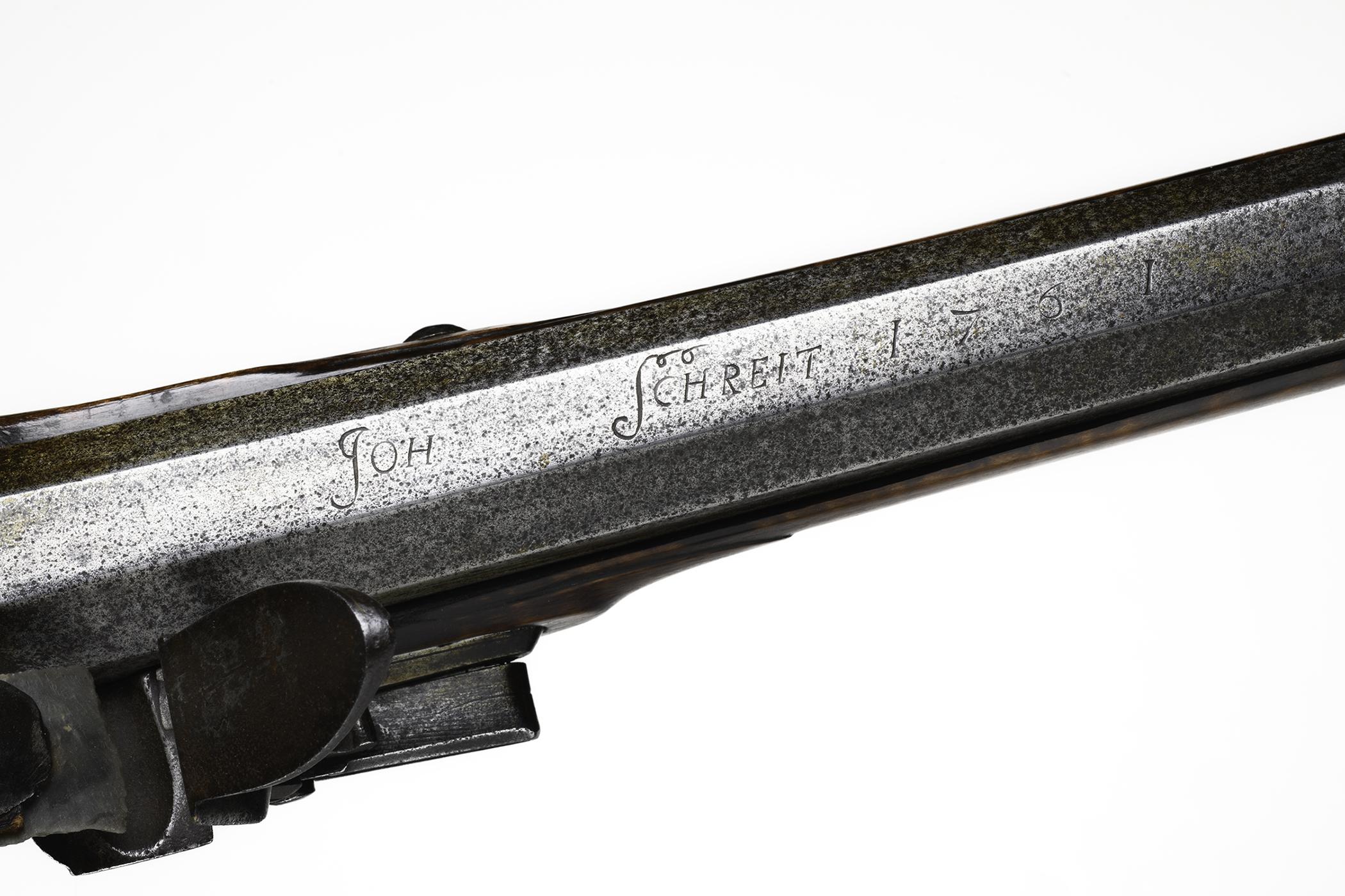 2019.0042.001 Rifle, Flintlock rifle, signature