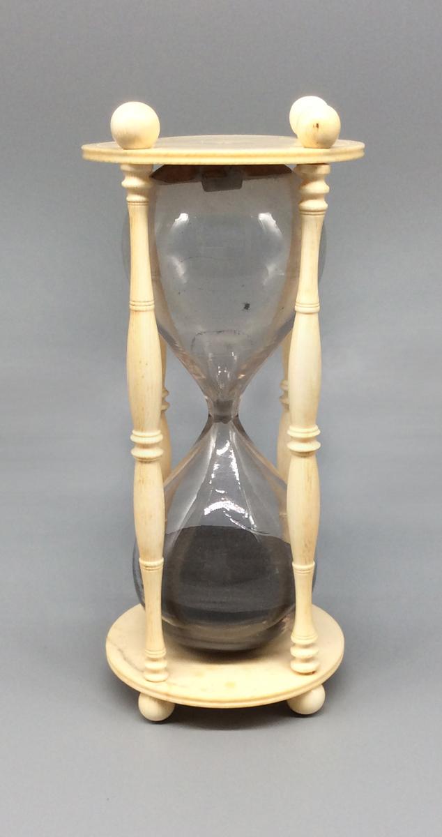 1959.2587 Hourglass, view 1