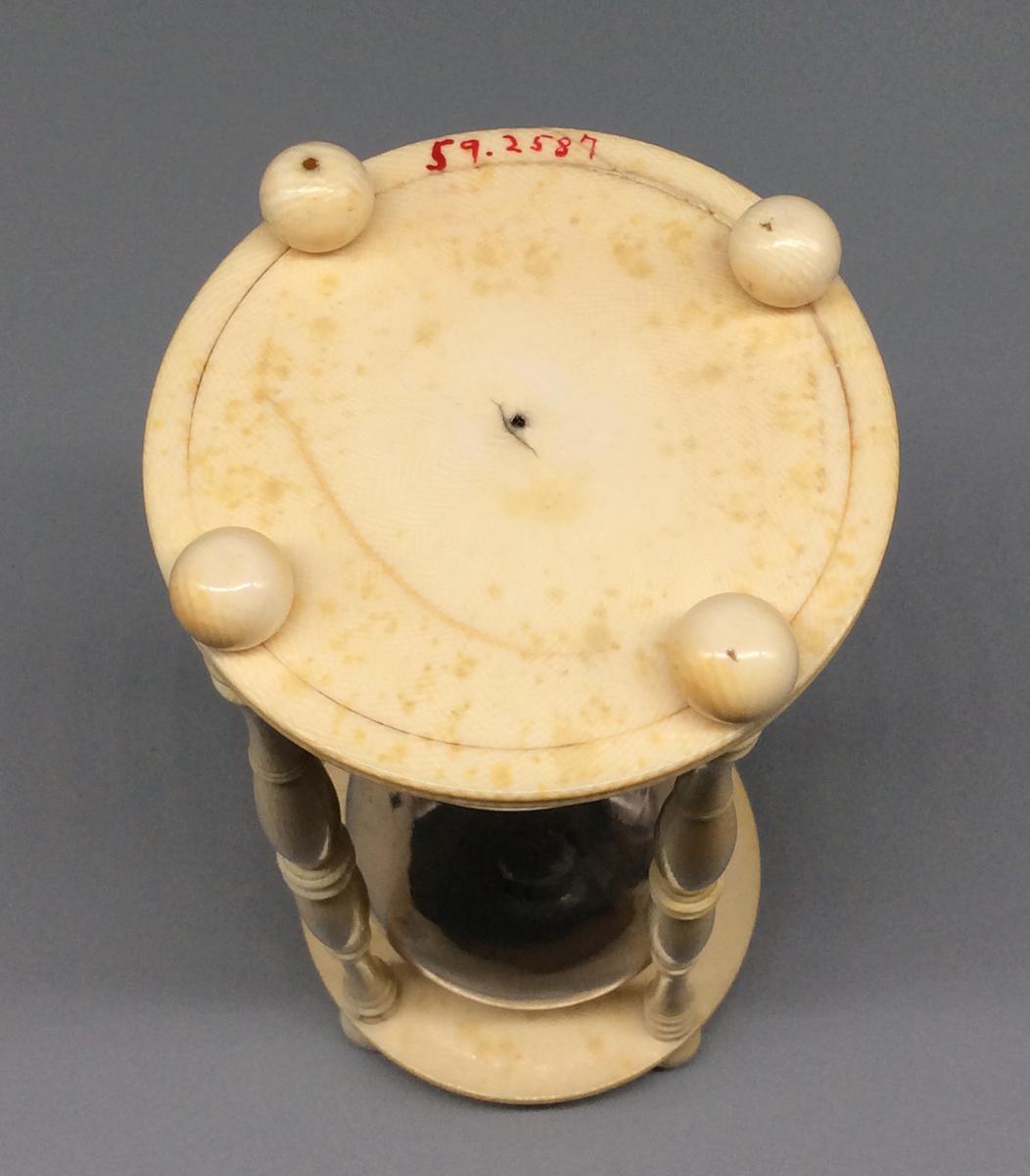 1959.2587 Hourglass, view 4