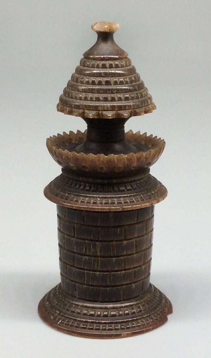 1959.0539 DD Chess piece, view 2