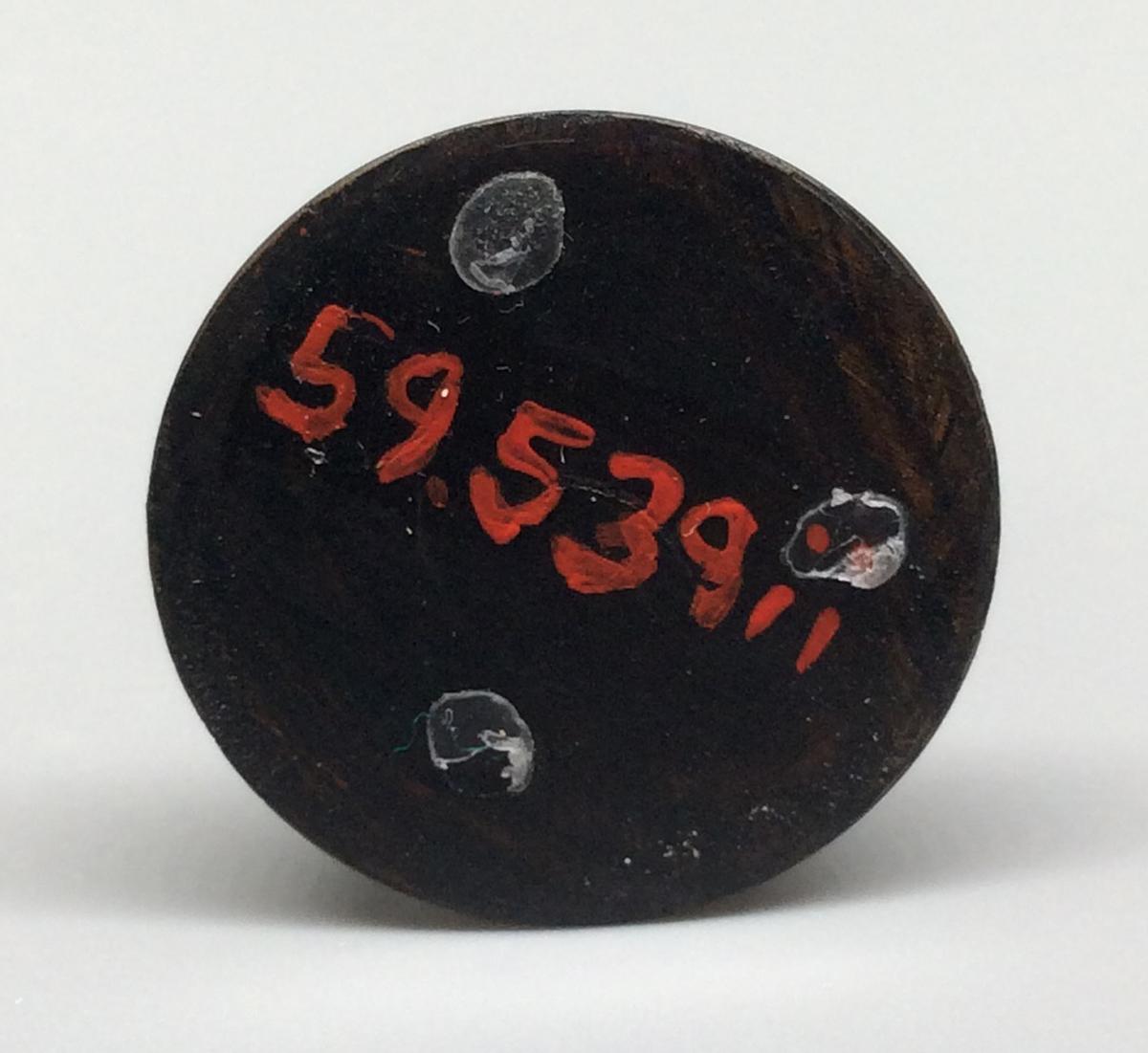 1959.0539 II Chess piece, view 3