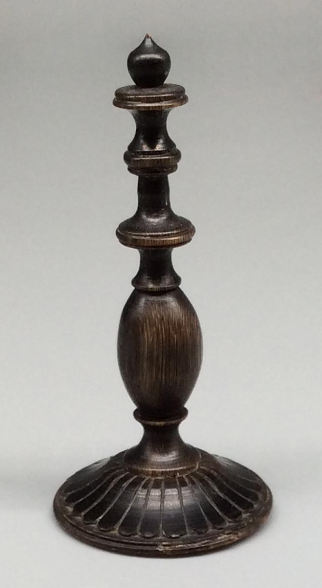 1959.0539 JJ Chess piece, view 1