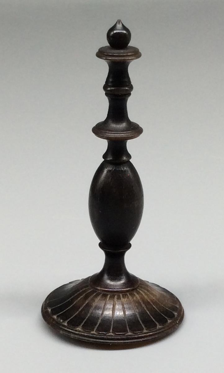 1959.0539 LL Chess piece, view 1