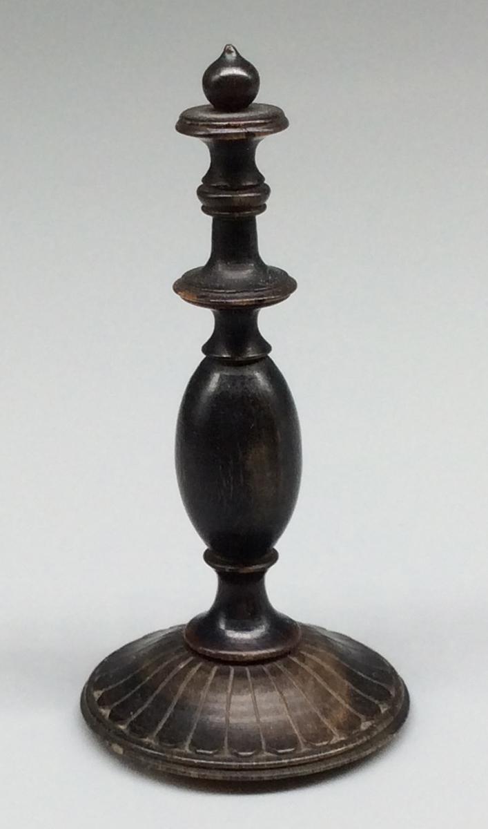 1959.0539 OO Chess piece, view 1