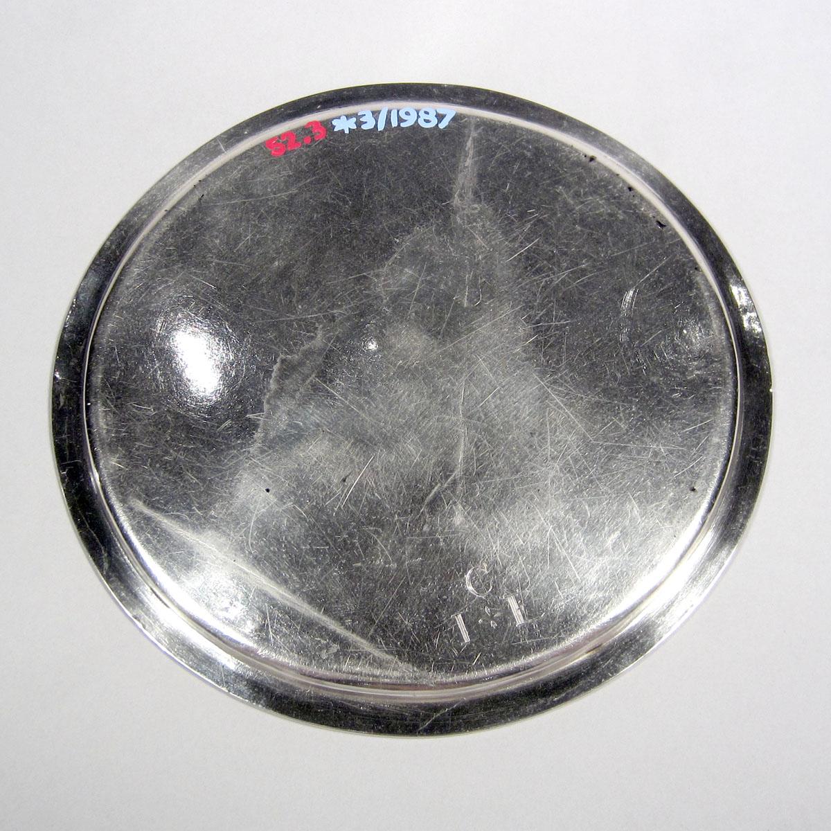 1952.0003 Silver Salver underside