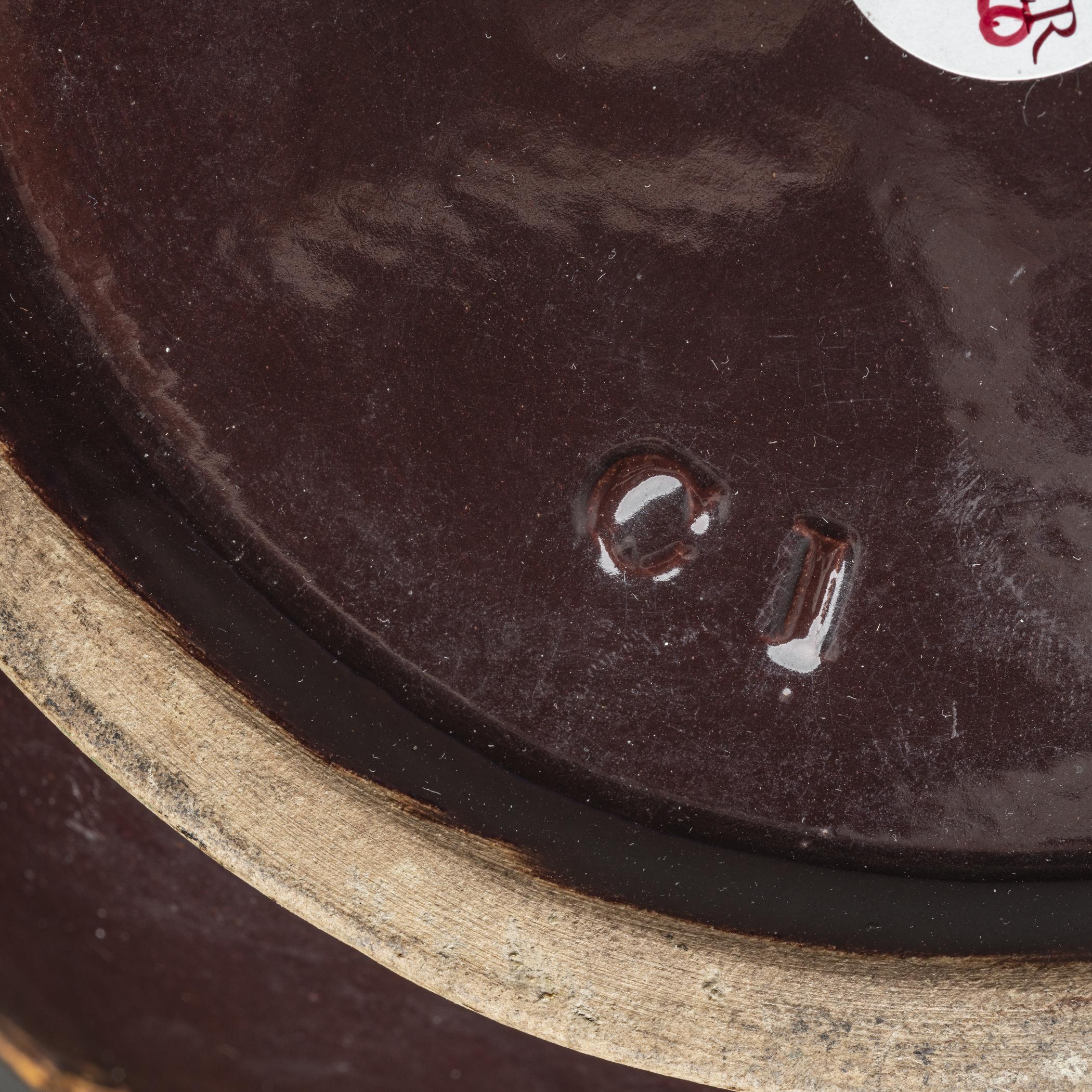 2020.0010.002 Jug, detail 1