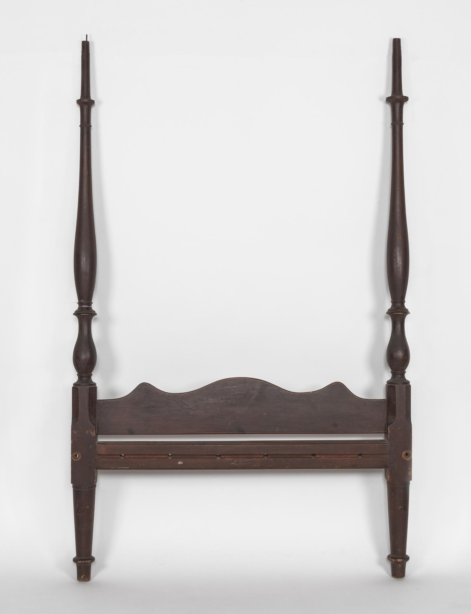 2020.0016 B Bed, view 1