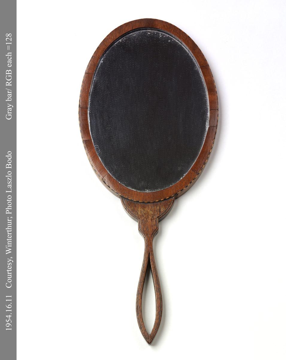 1954.0016.011 Hand glass