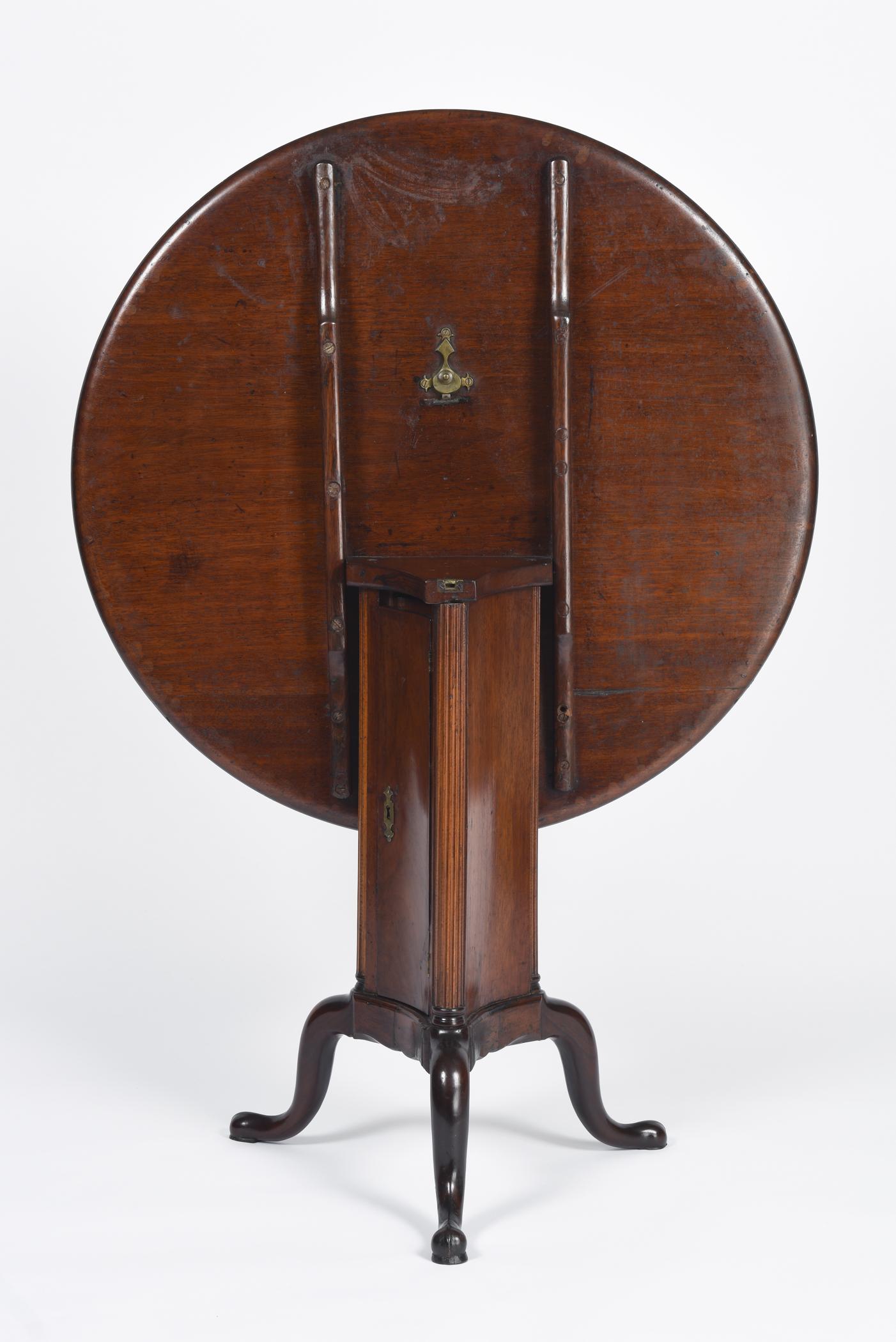 1959.2648 Table, view 3