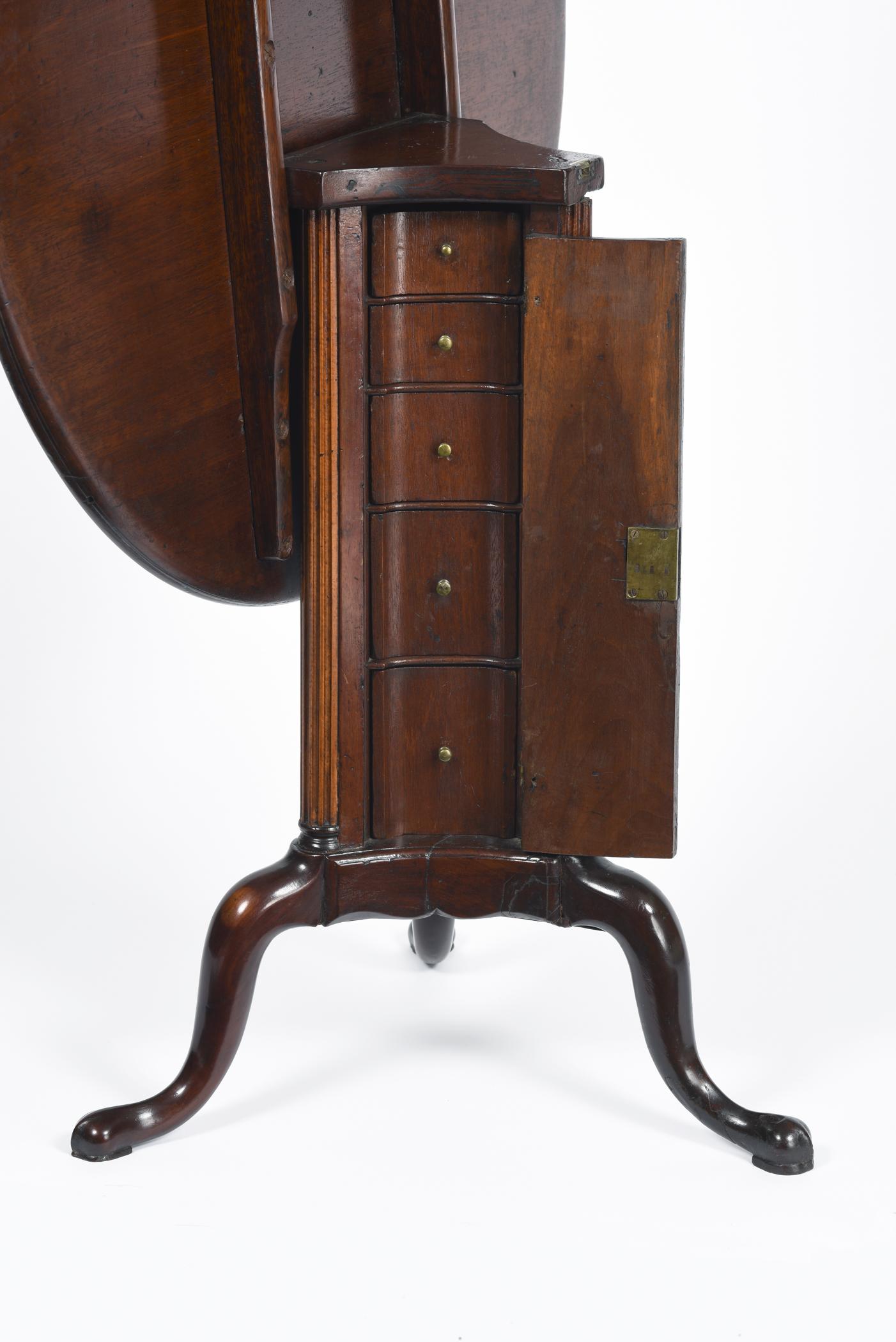 1959.2648 Table, detail 2