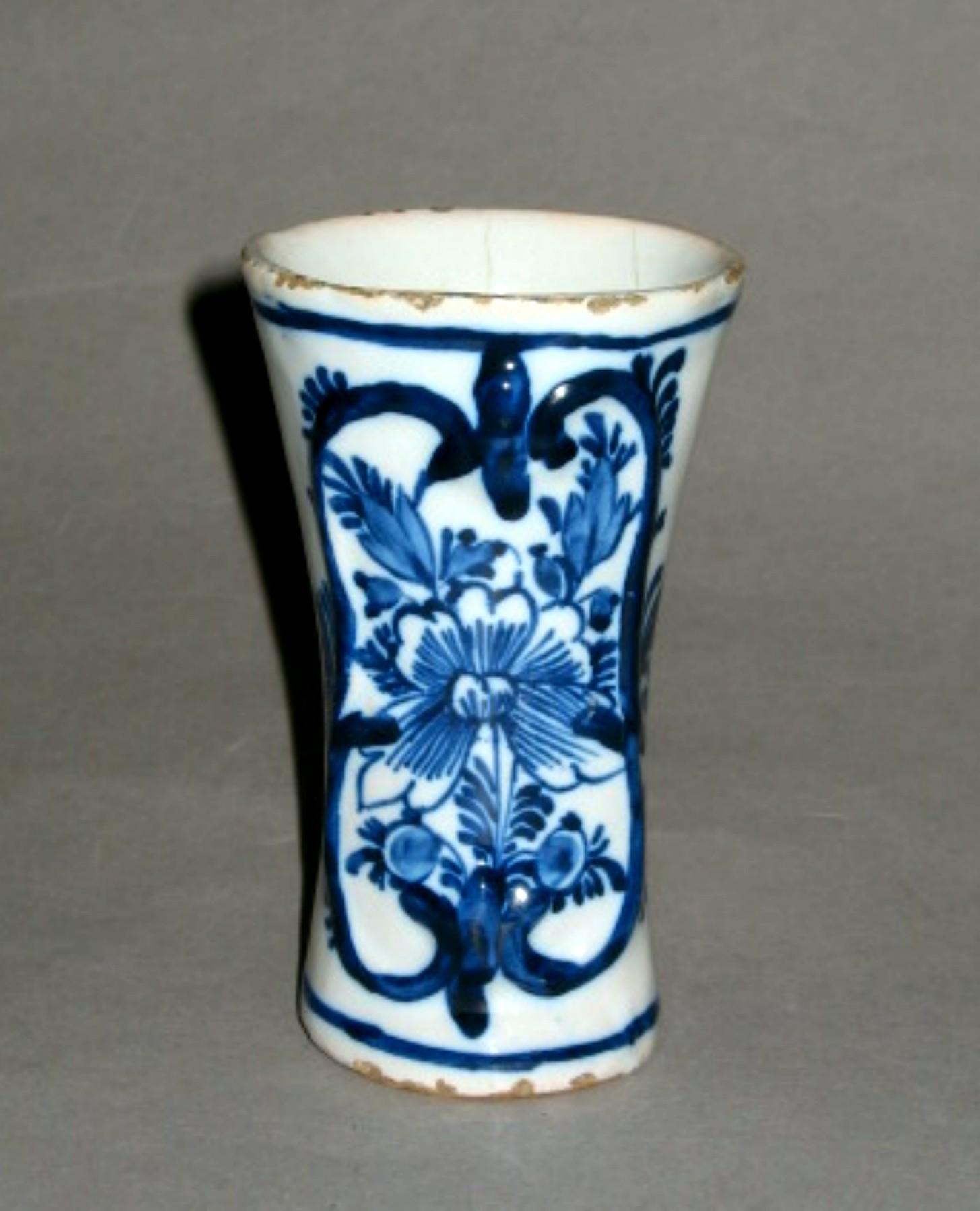 1959.2678.005 Tin-glazed earthenware beaker