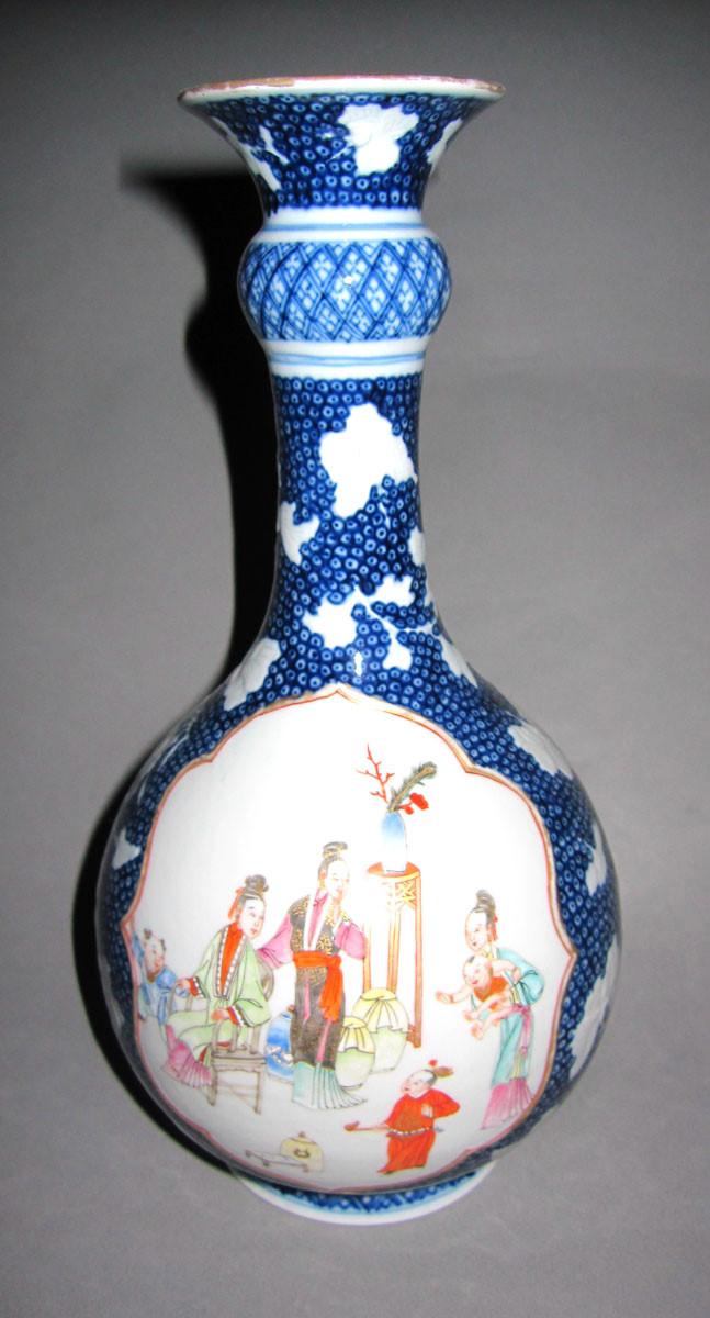1959.2685 Porcelain water bottle, view 2