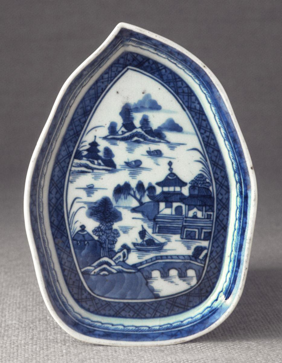 1959.2690 Dish