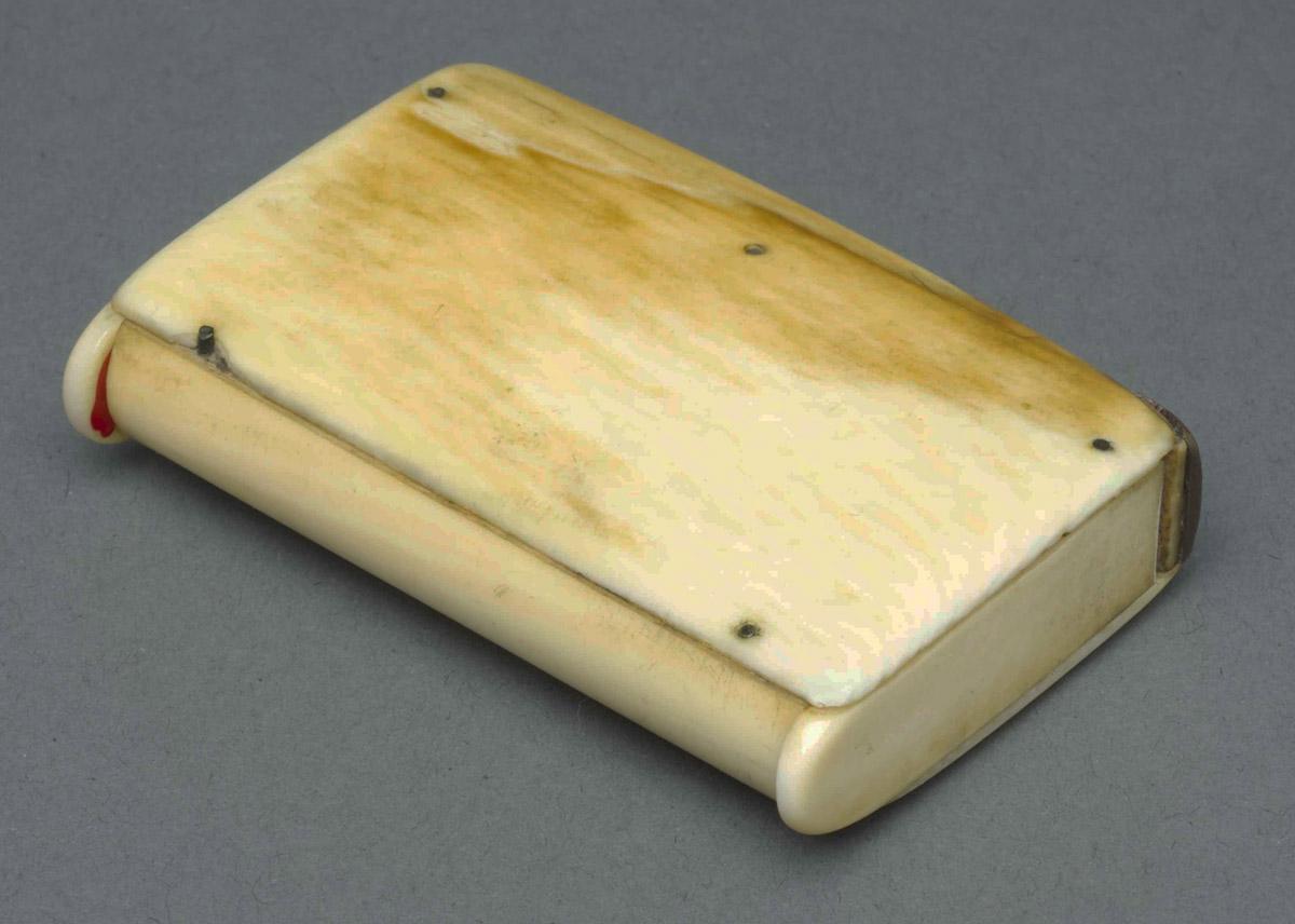 1959.2708 Box (side 2)