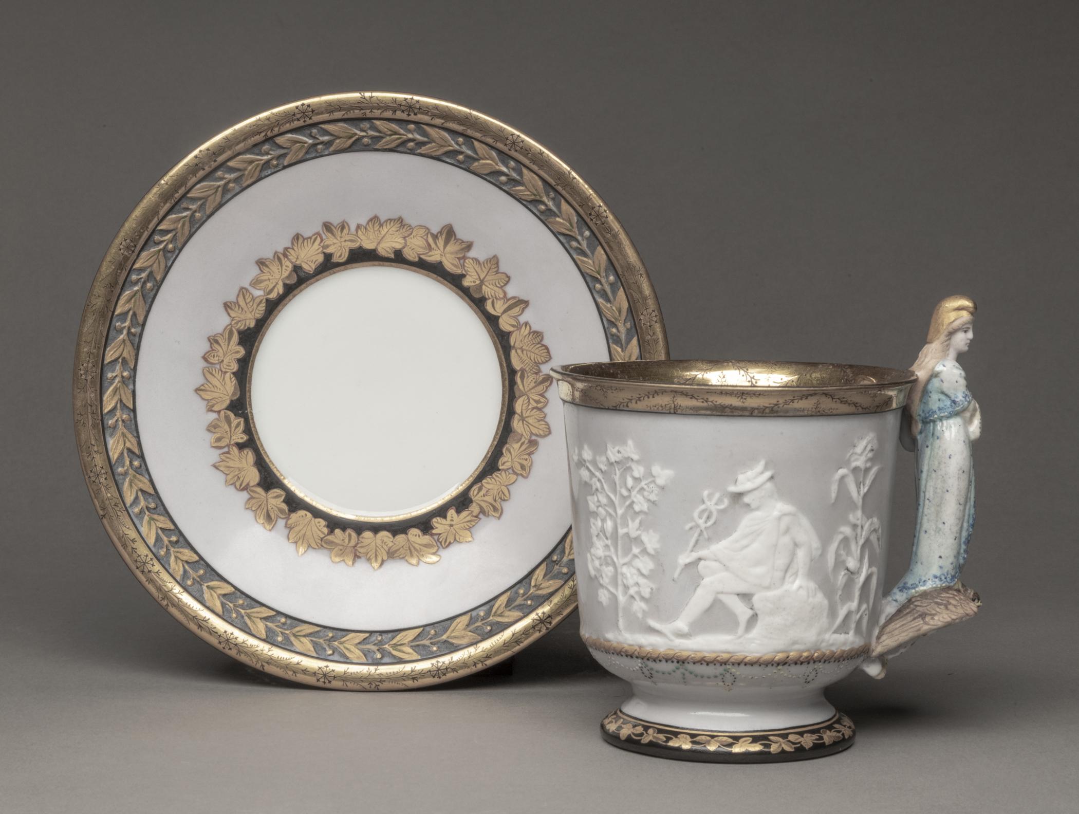 2021.0009.001 A Teacup, B Saucer, view 2