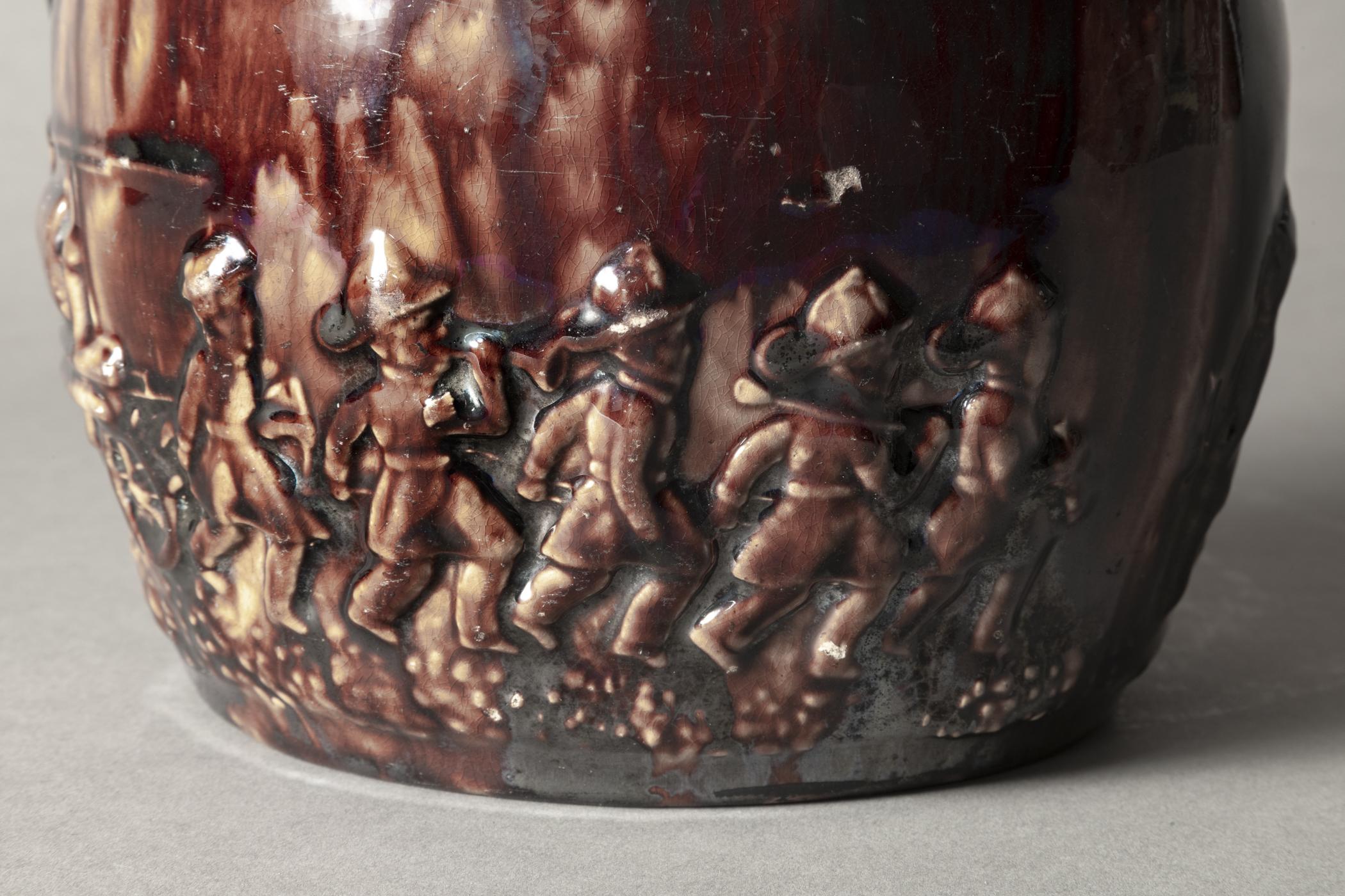 2021.0009.003 Jug, detail 1
