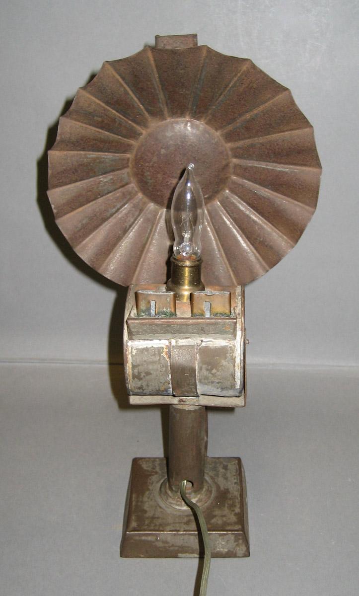 1959.2722 Lamp