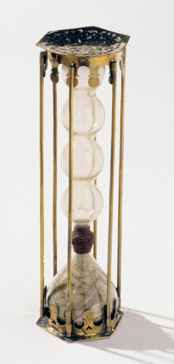 1959.2744 Hourglass
