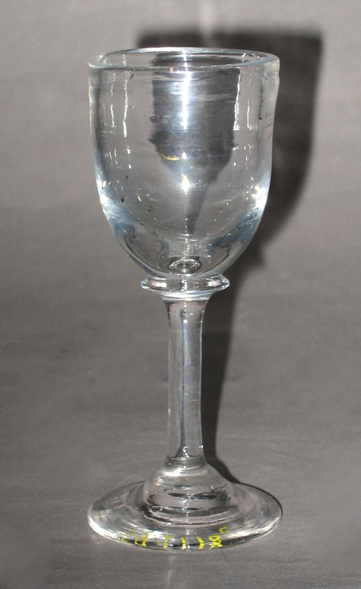1959.2778 C Wine glass