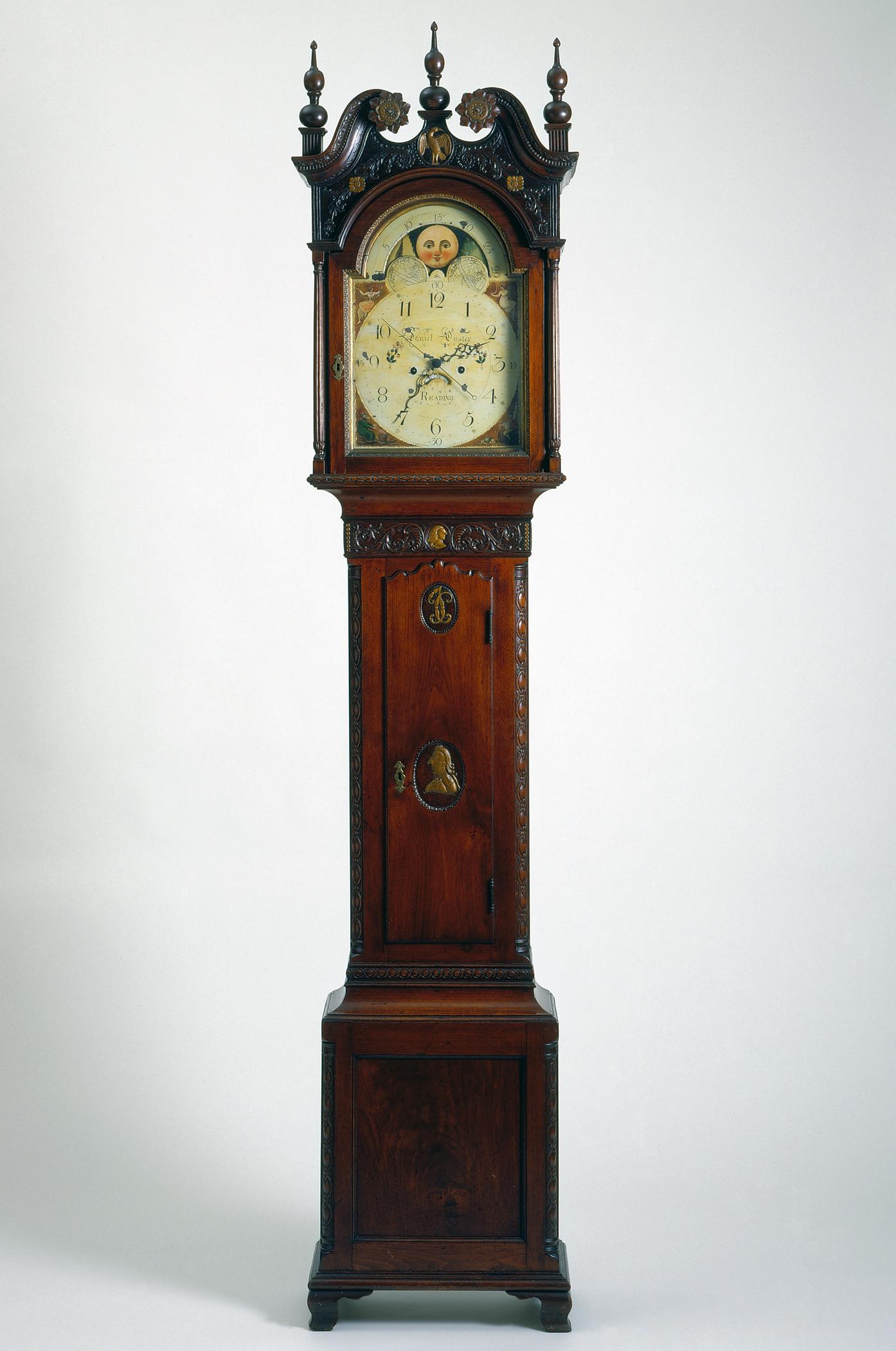 1959.2807 Clock, view 3