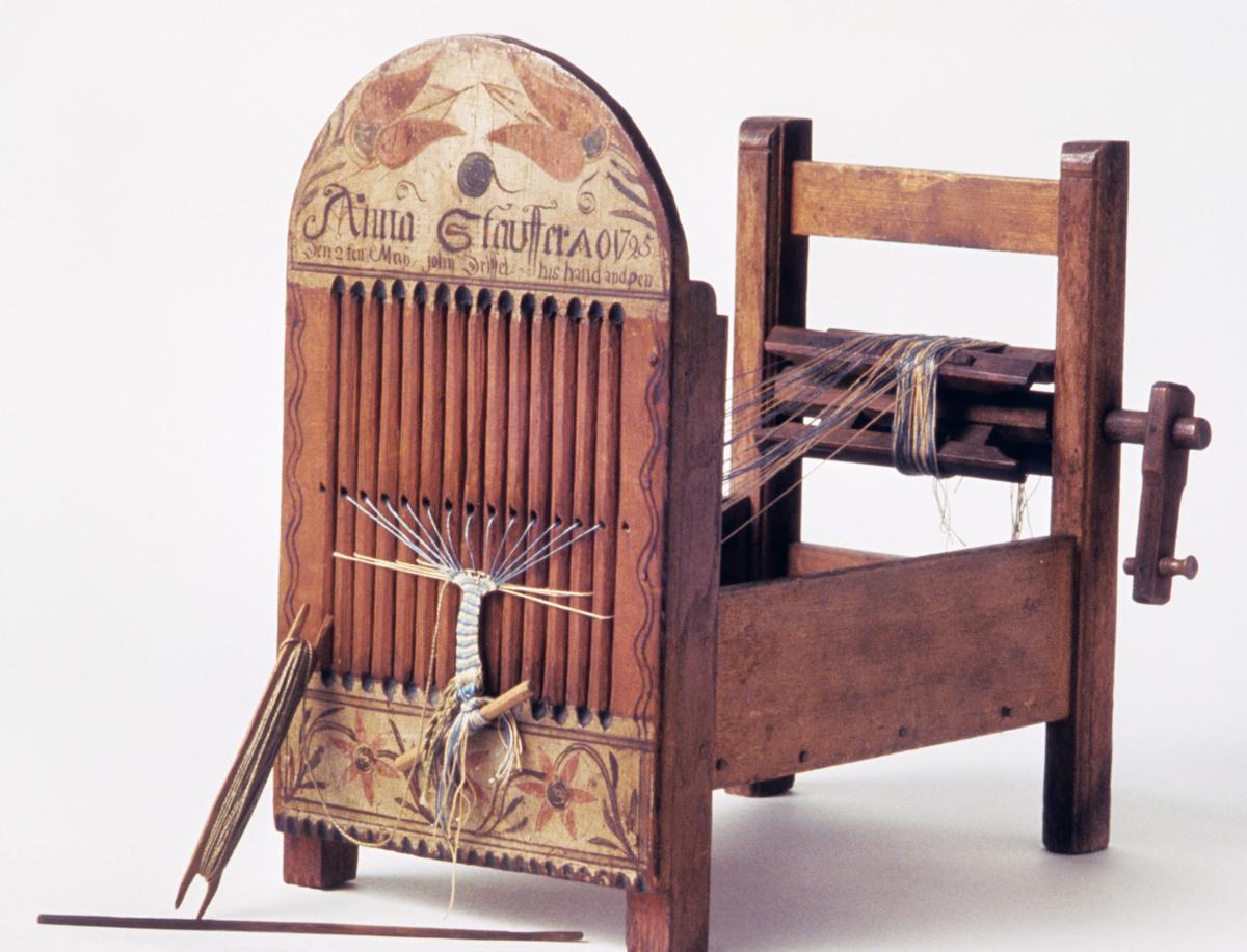 1959.2812 Tape Loom, View 3