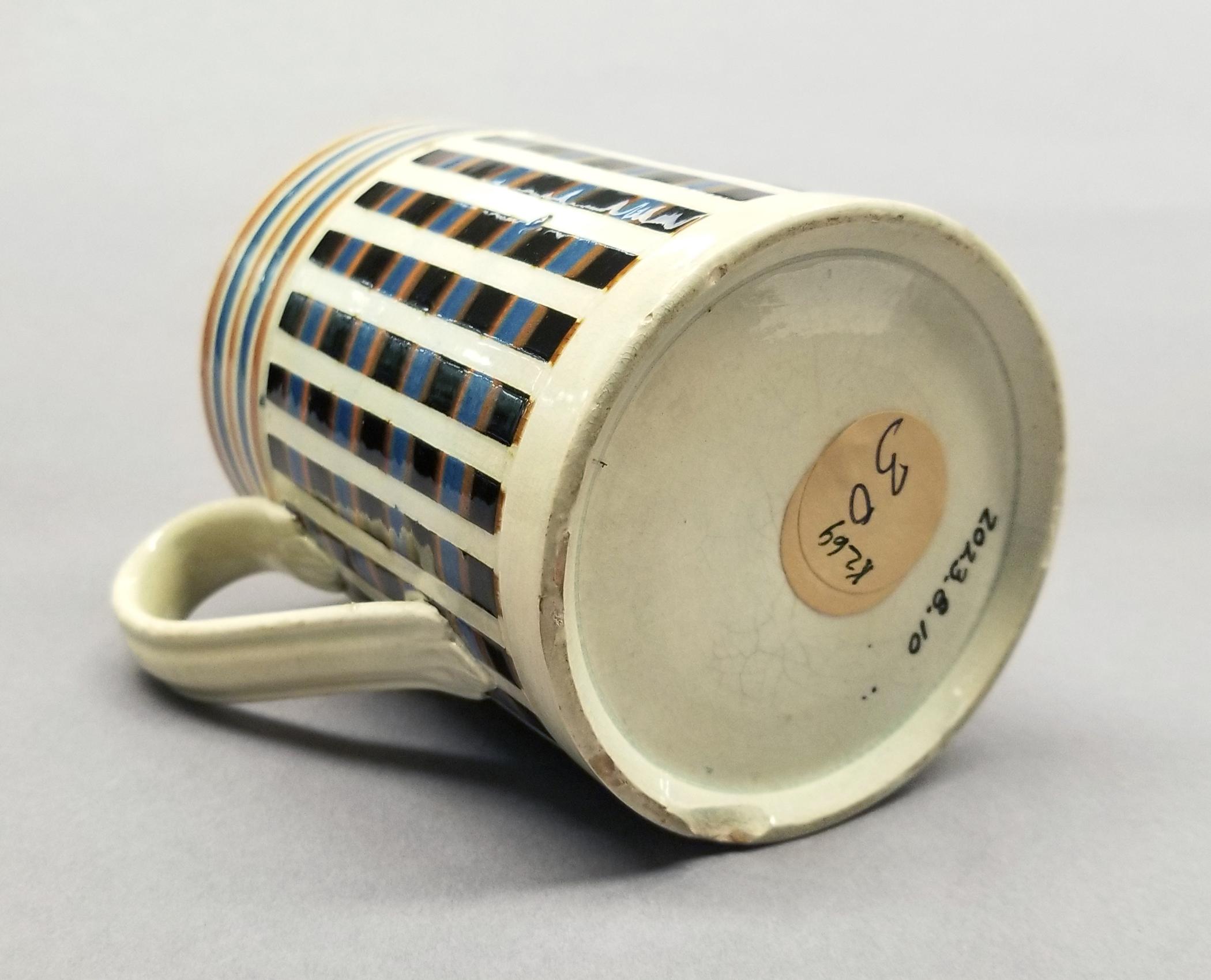 2023.0008.010 Mug underside