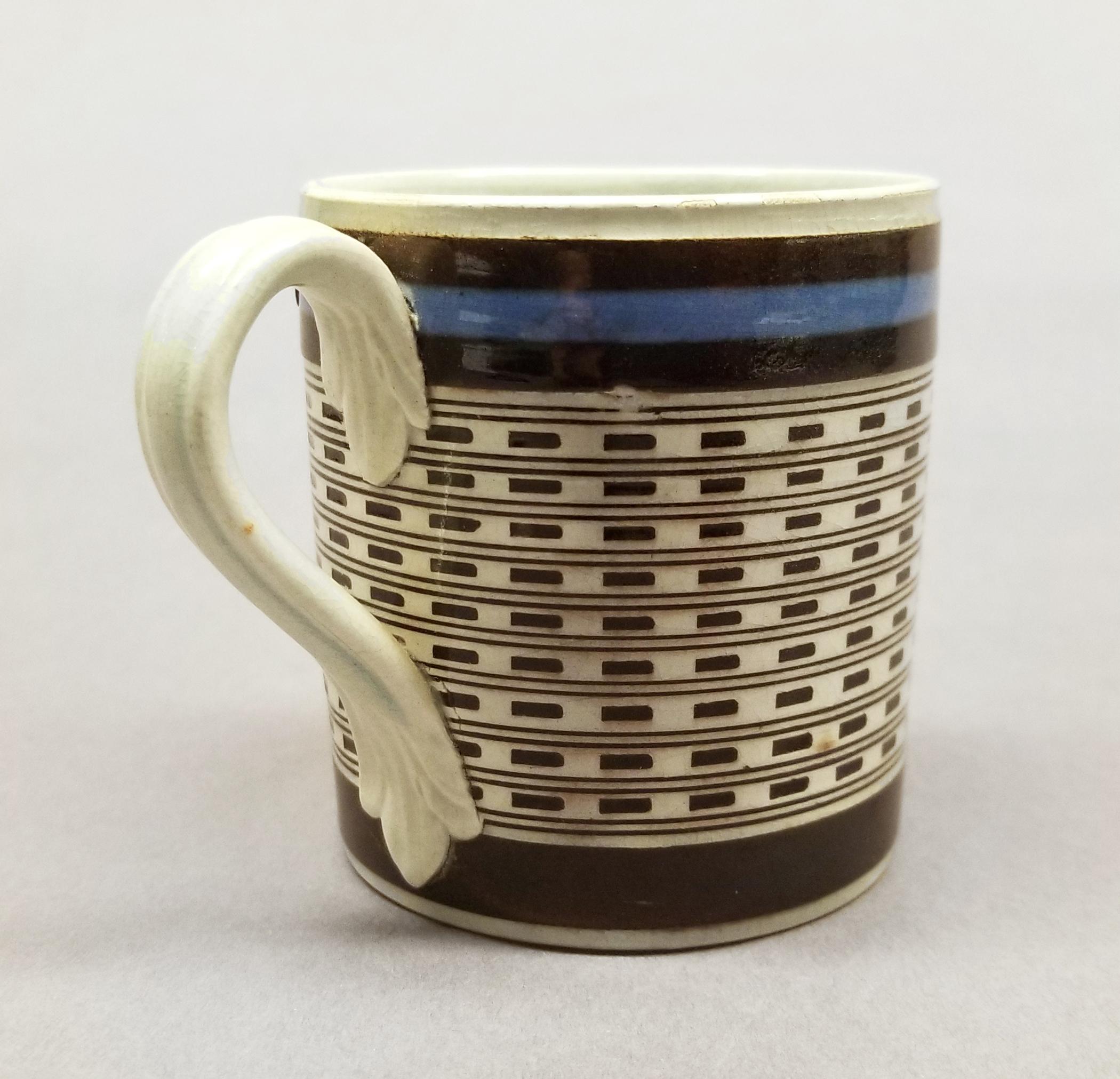 2023.0008.042 Mug handle side