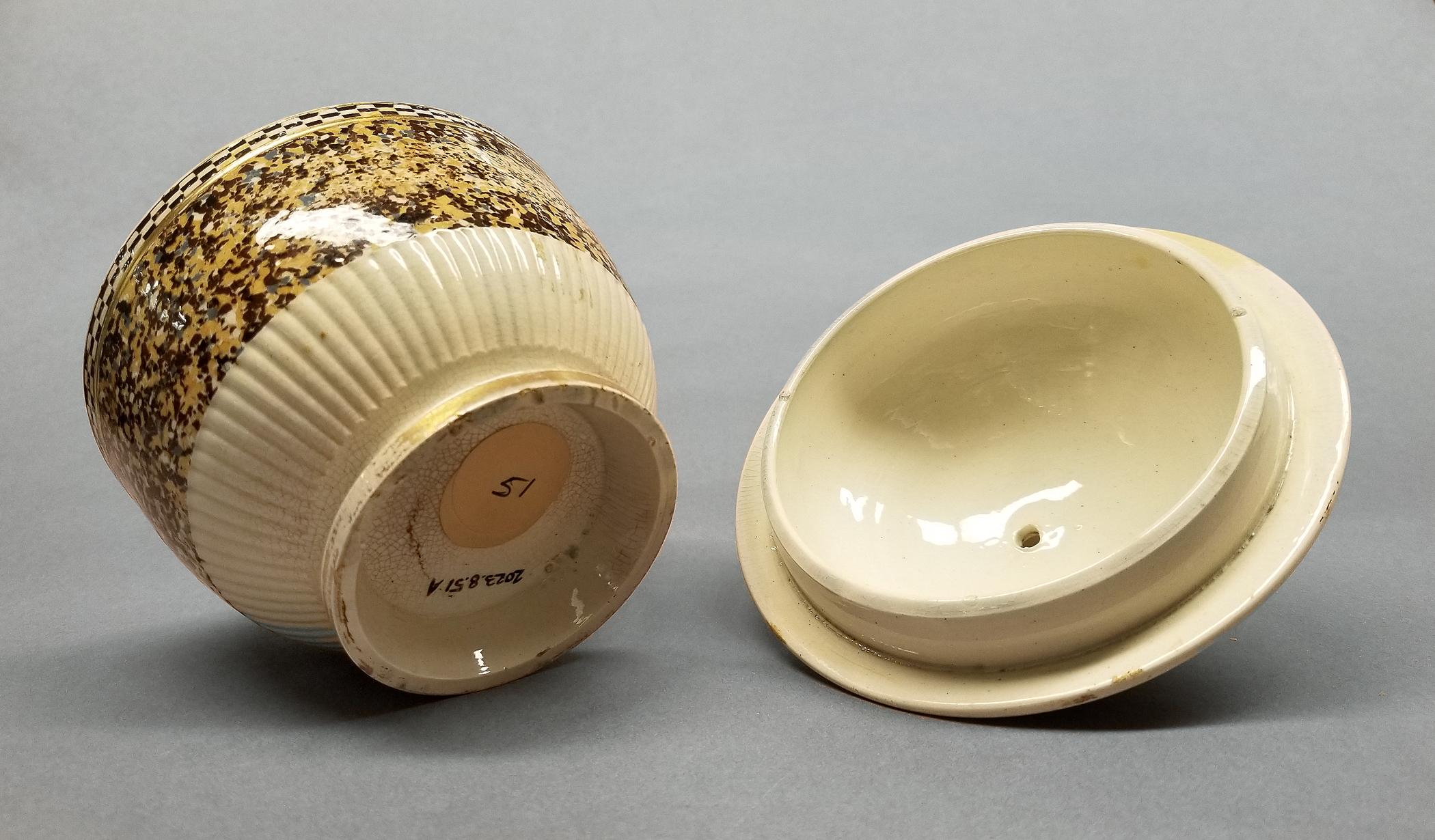2023.0008.051 A-B Sugar bowl underside