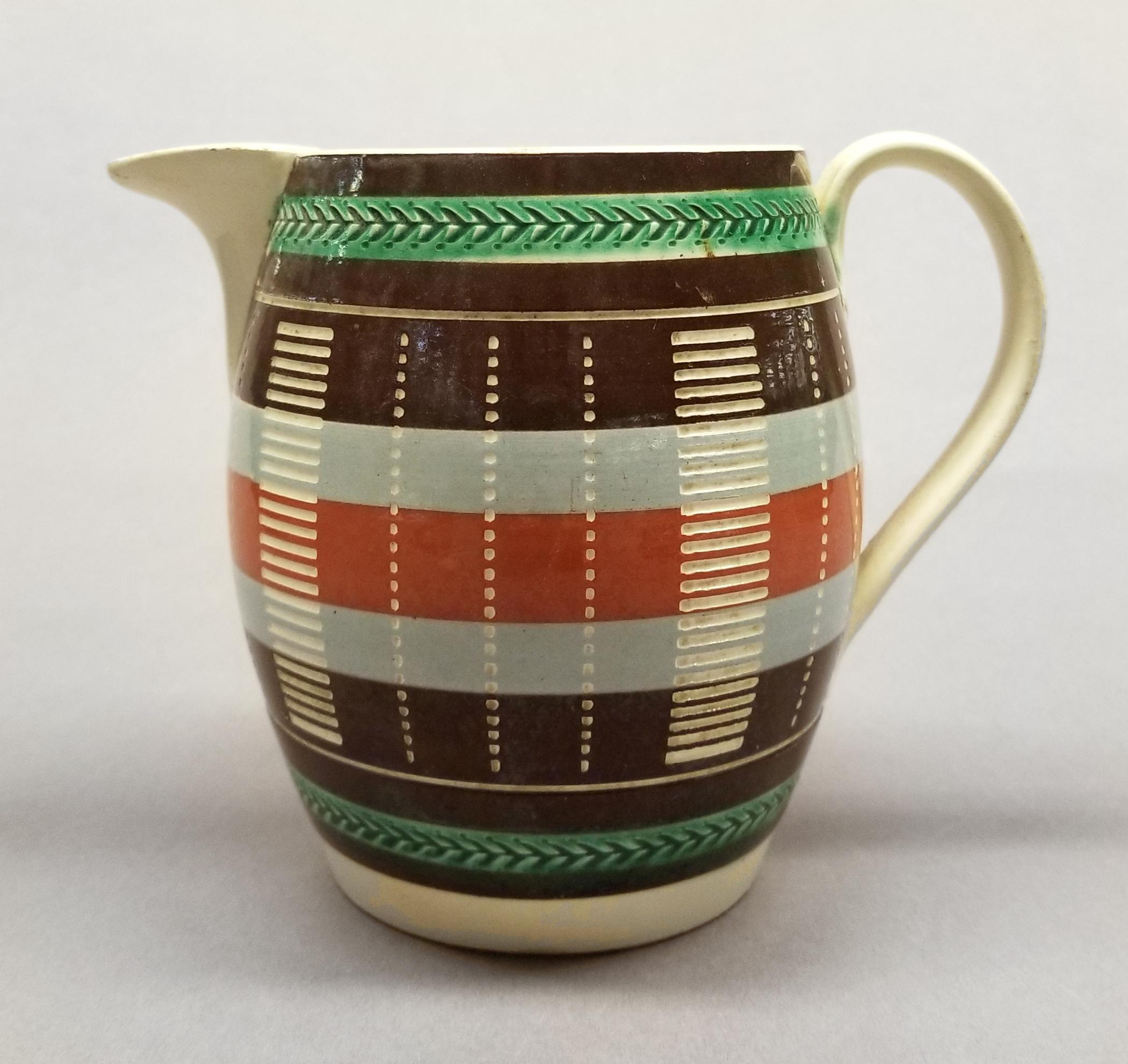 2023.0008.032 Jug side 1