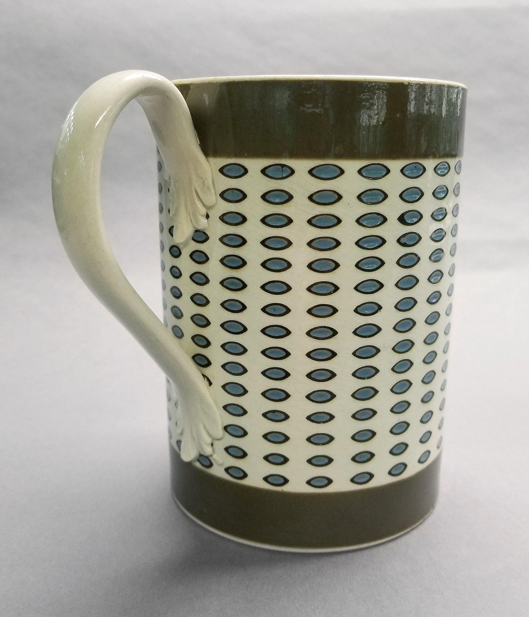2023.0008.012 dipped ware mug handle