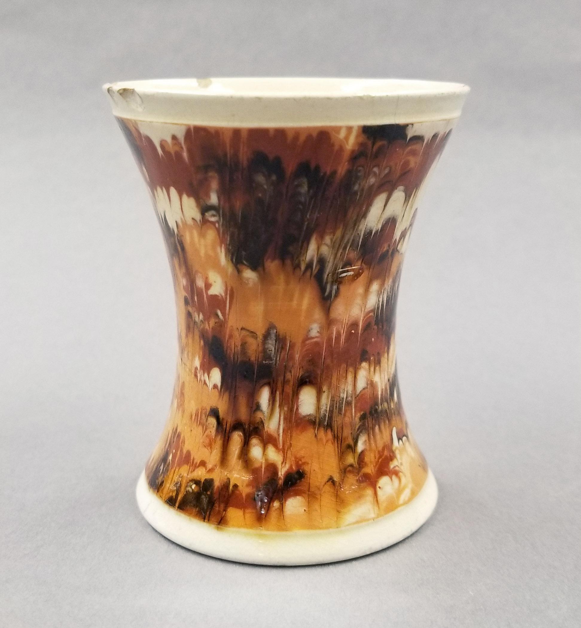 2023.0008.050 spill vase