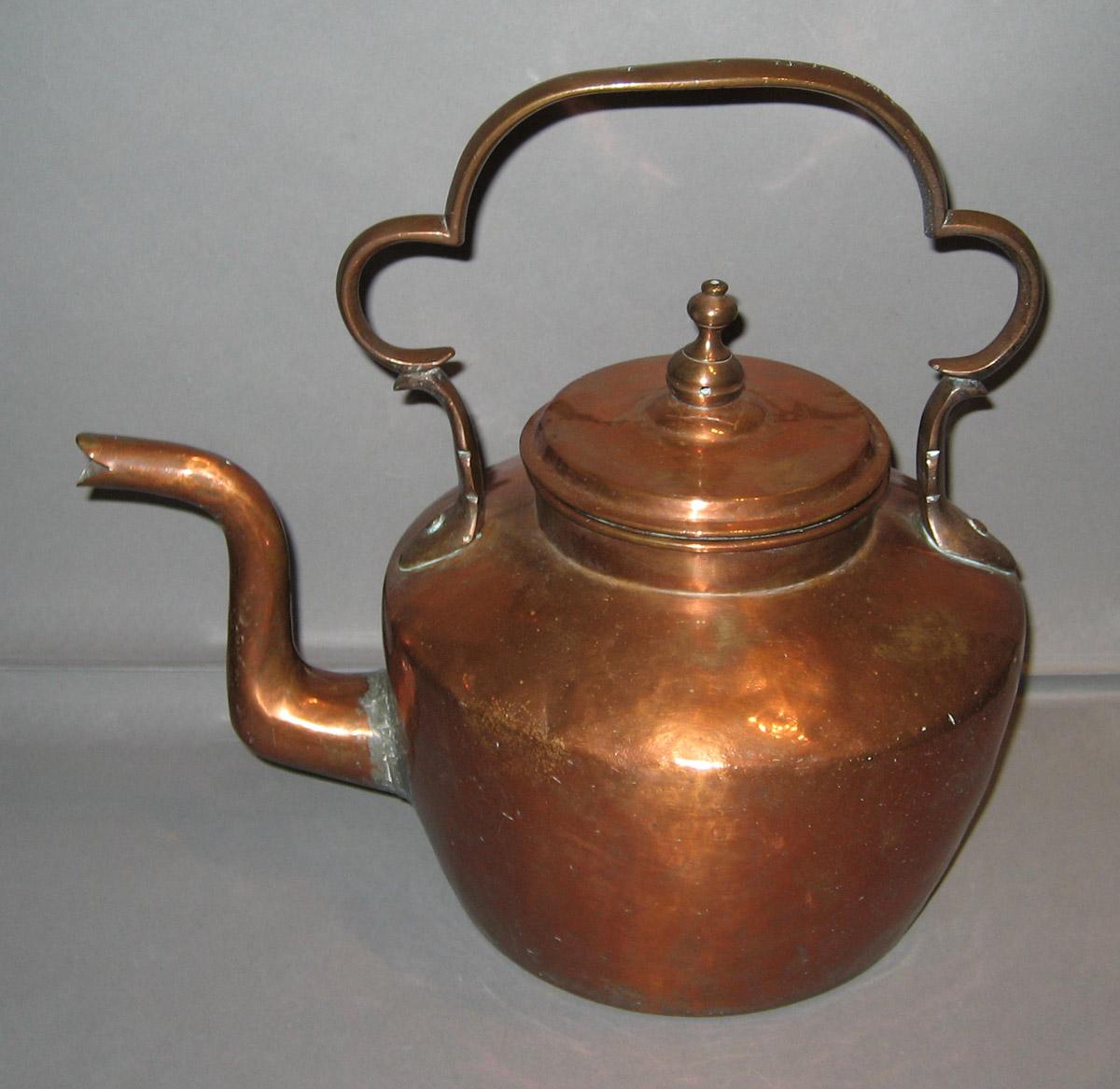 1959.2877 A, B Kettle