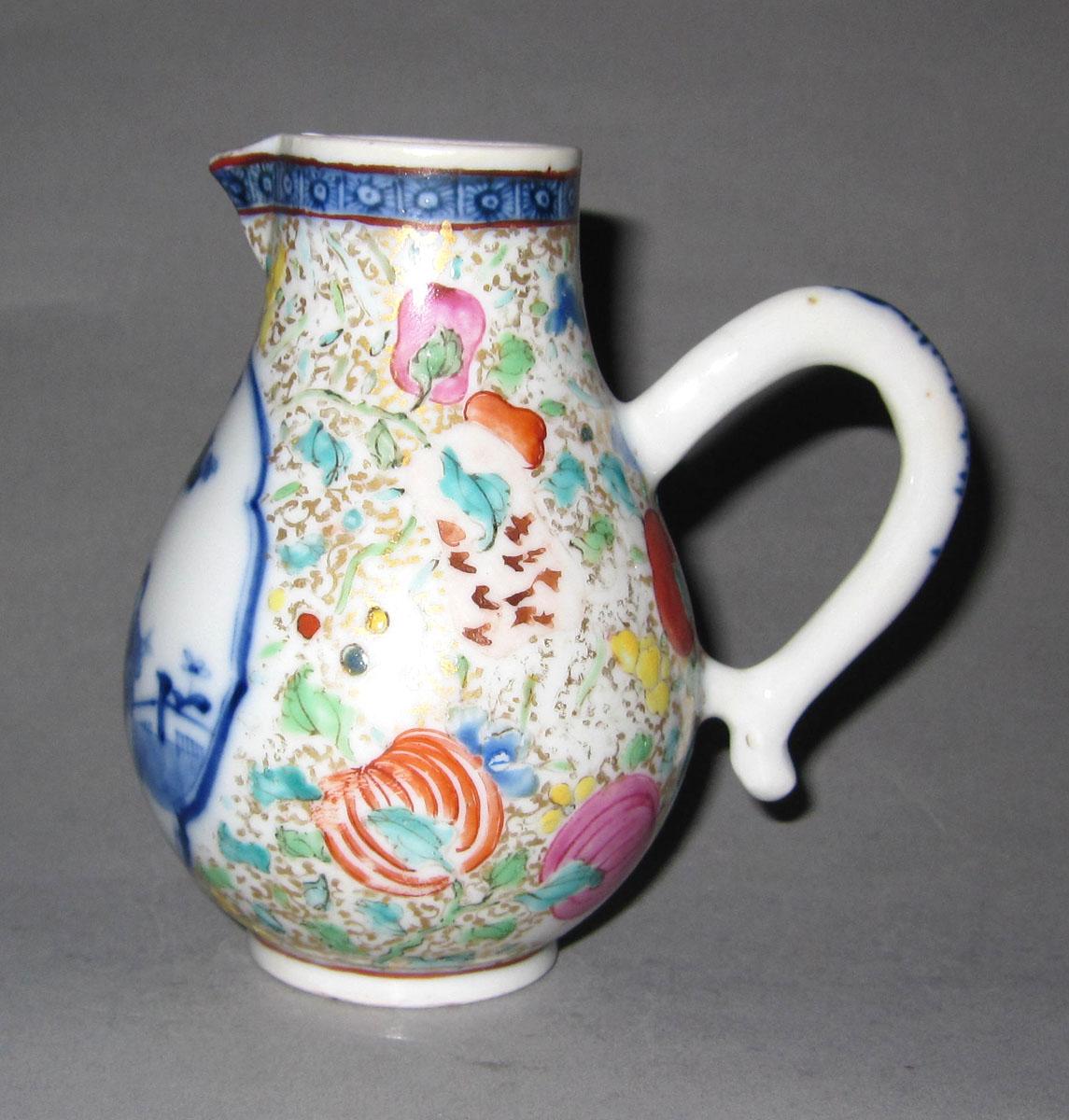 1959.2881 Porcelain cream pot