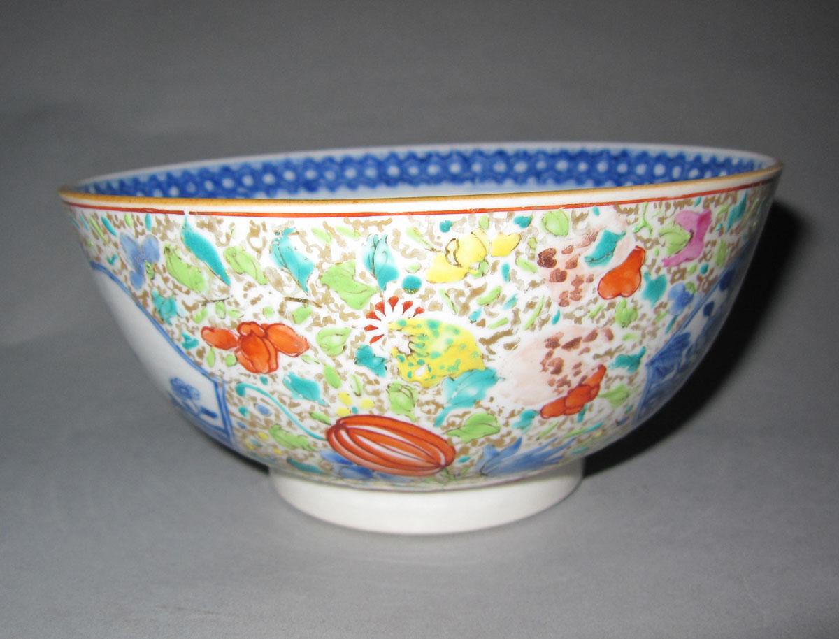 1959.2883 Porcelain waste bowl face two