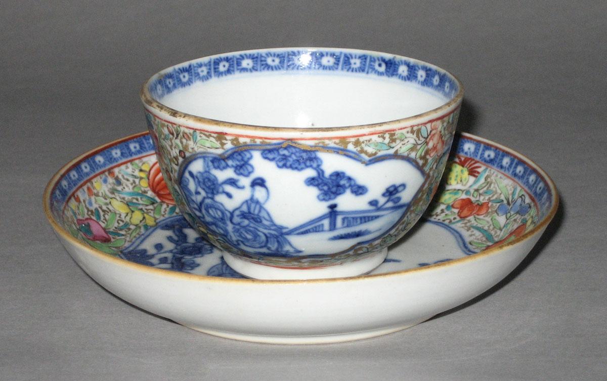 1959.2886 A, B Chinese porcelain teabowl & saucer