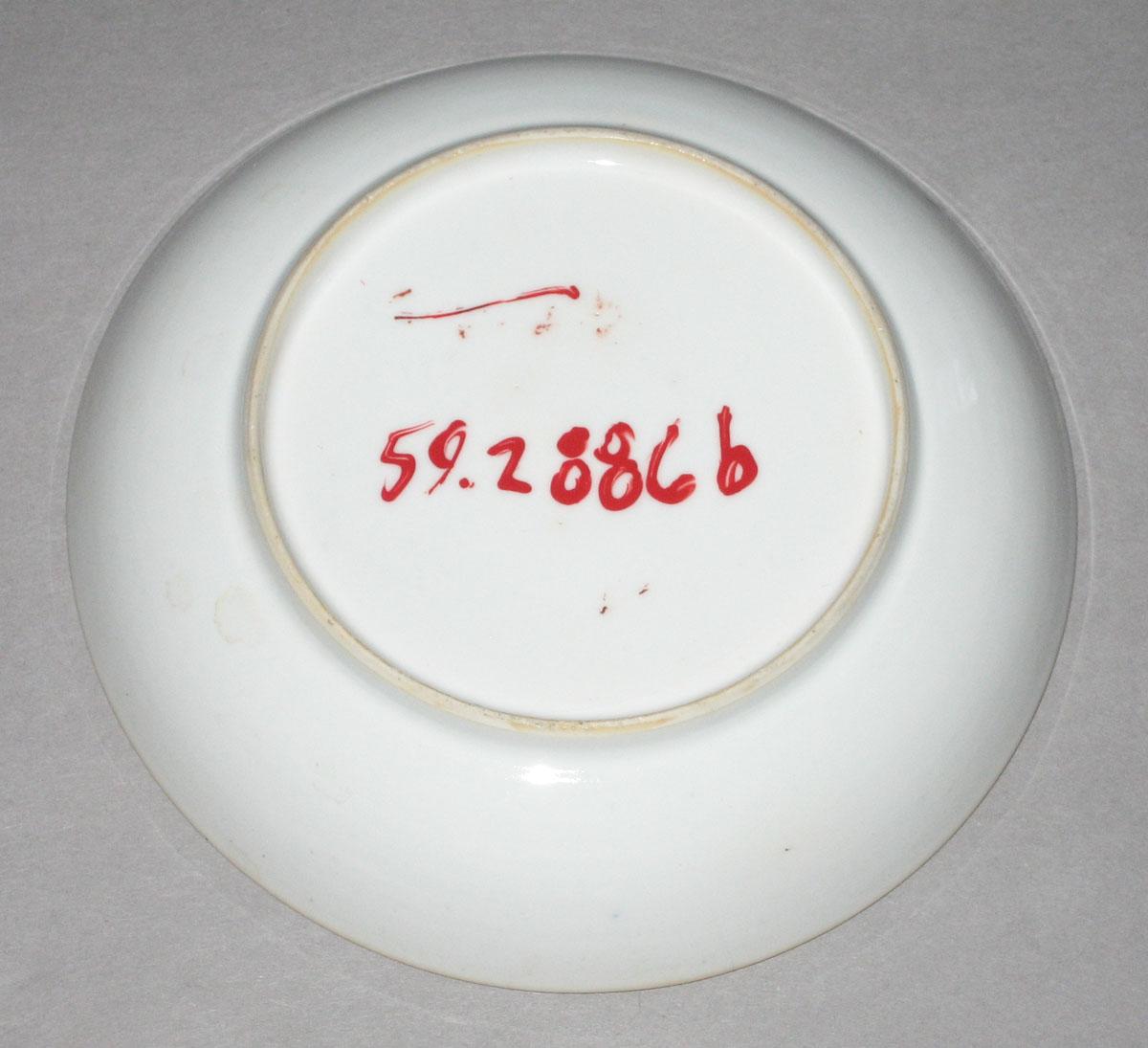1959.2886 B Chinese porcelain saucer (bottom)