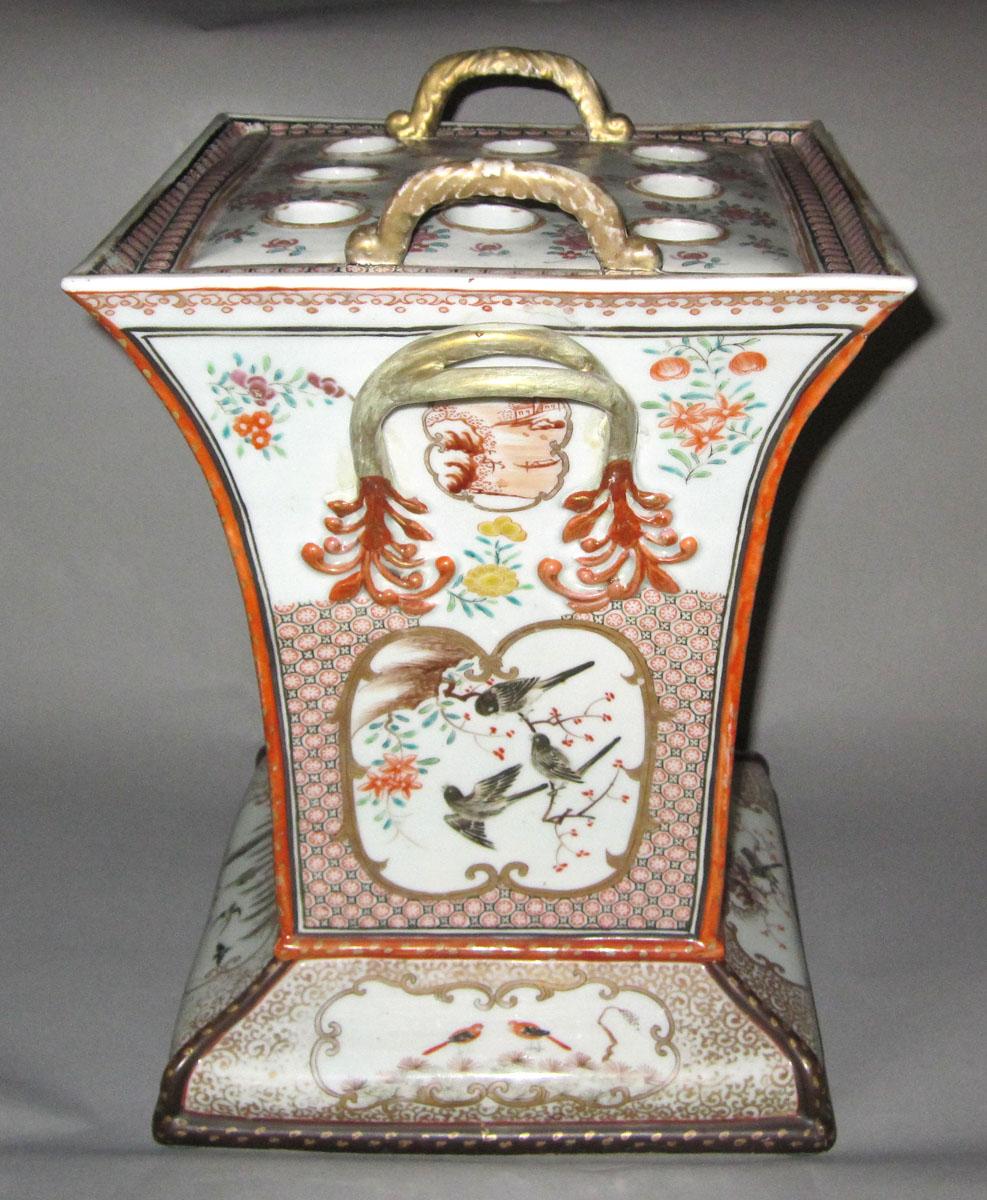 1959.2900 A,B Porcelain flower container face three