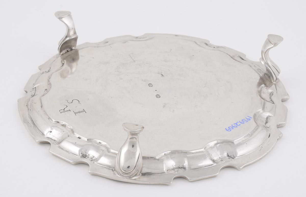 1959.2909 Silver Tray, View 2