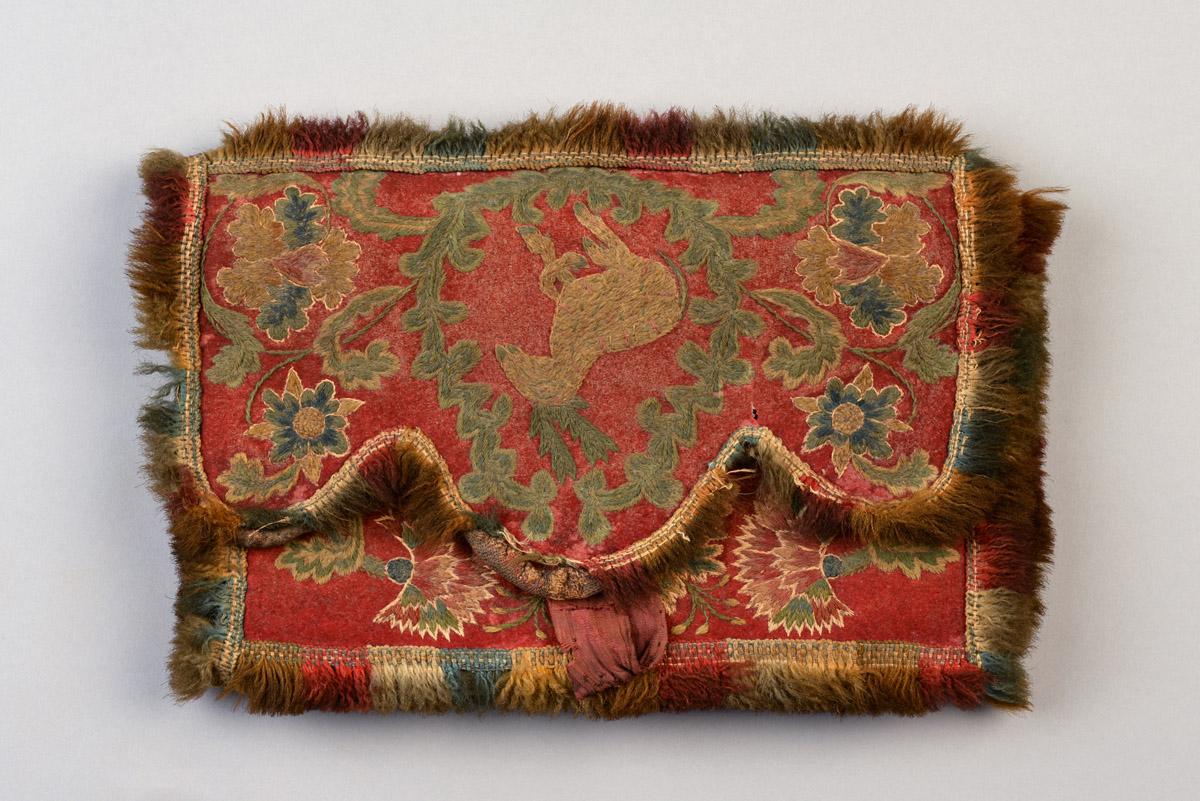 1959.2914 Pocketbook, view 1