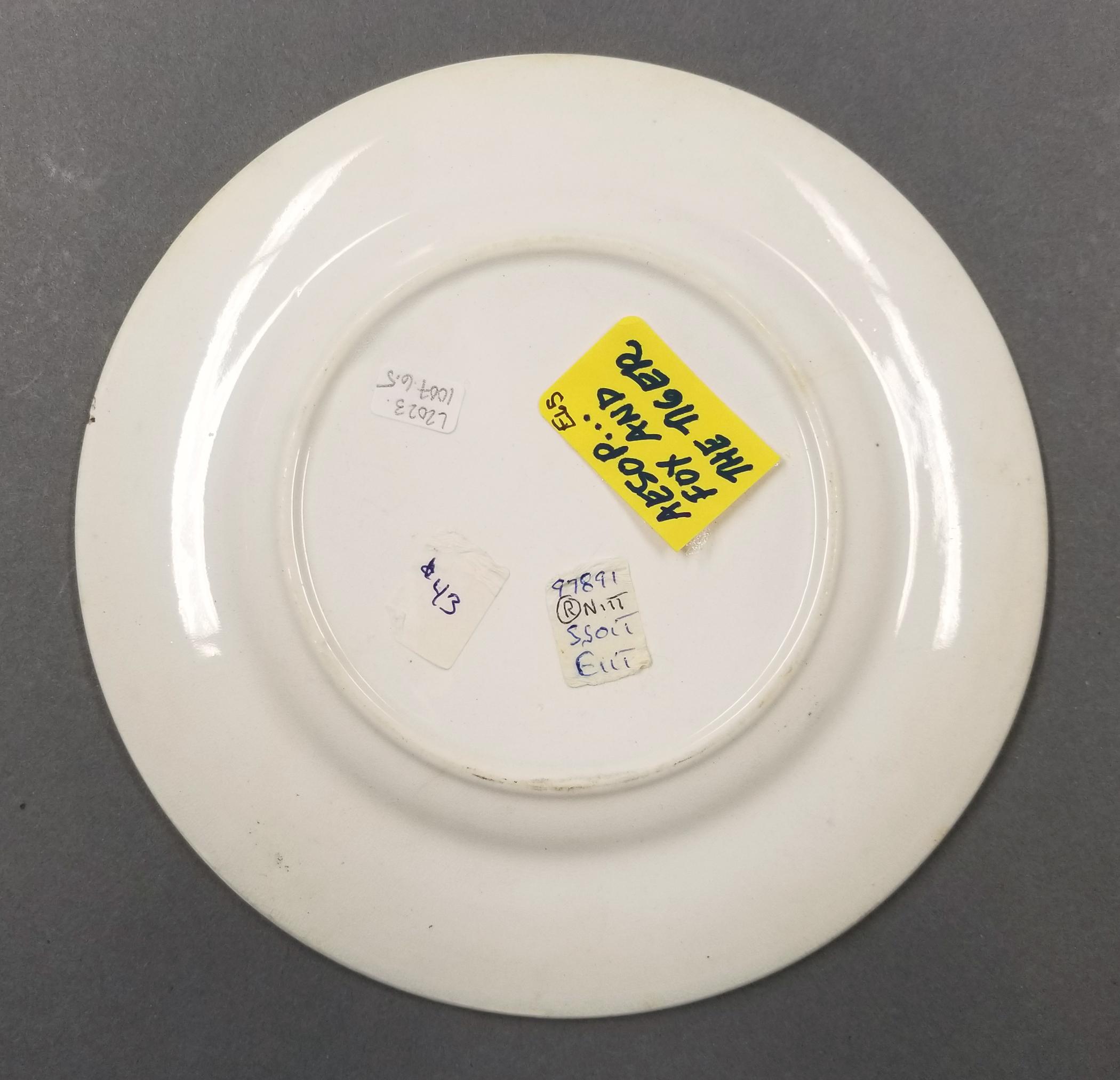 2023.0014.005.005 alphabet plate underside