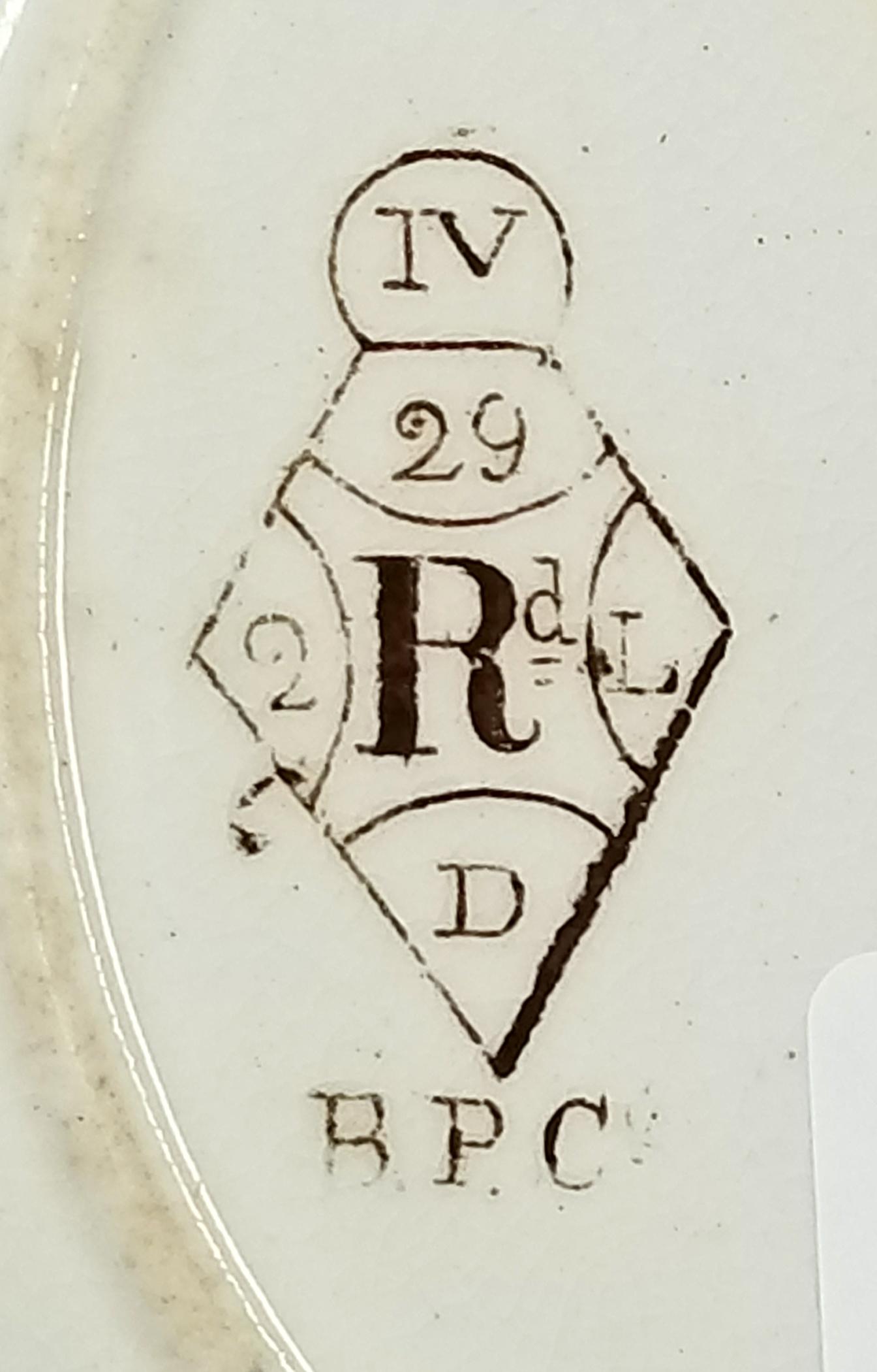 2023.0014.008.004 alphabet plate mark