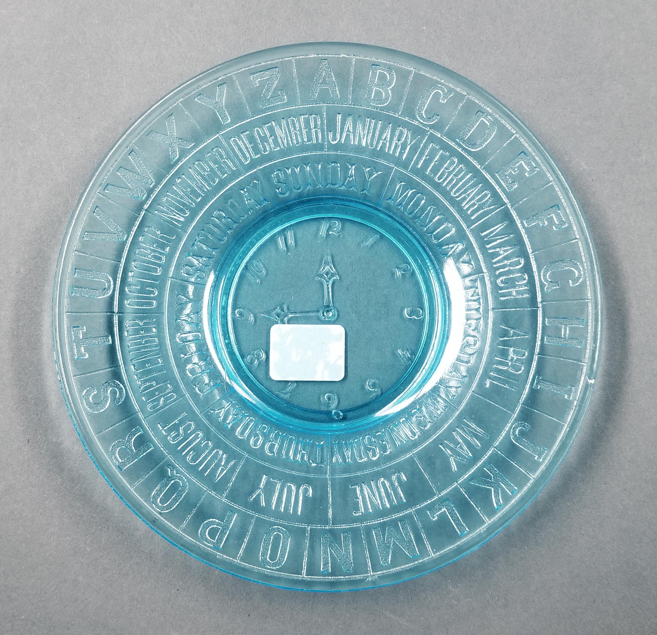 2023.0014.010.002 alphabet clock plate