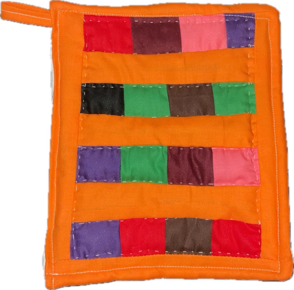2025.0021.001 Pot holder, Reg Image, overall