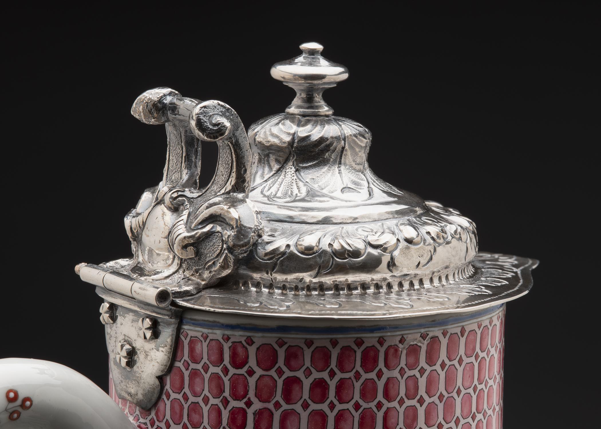 2024.0005 Jug and cover, Pitcher and Cover, detail 13
