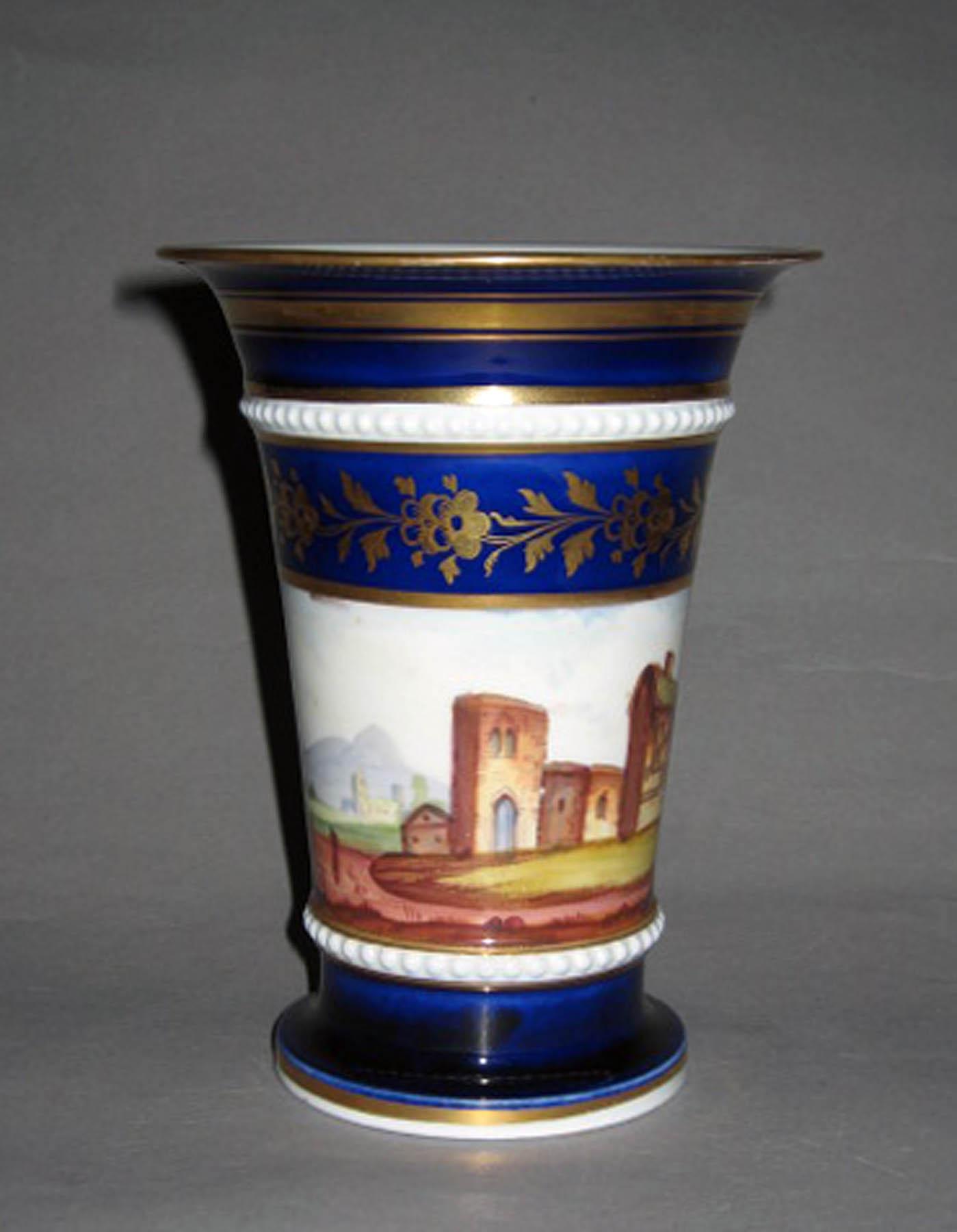 1959.2952 Porcelain vase